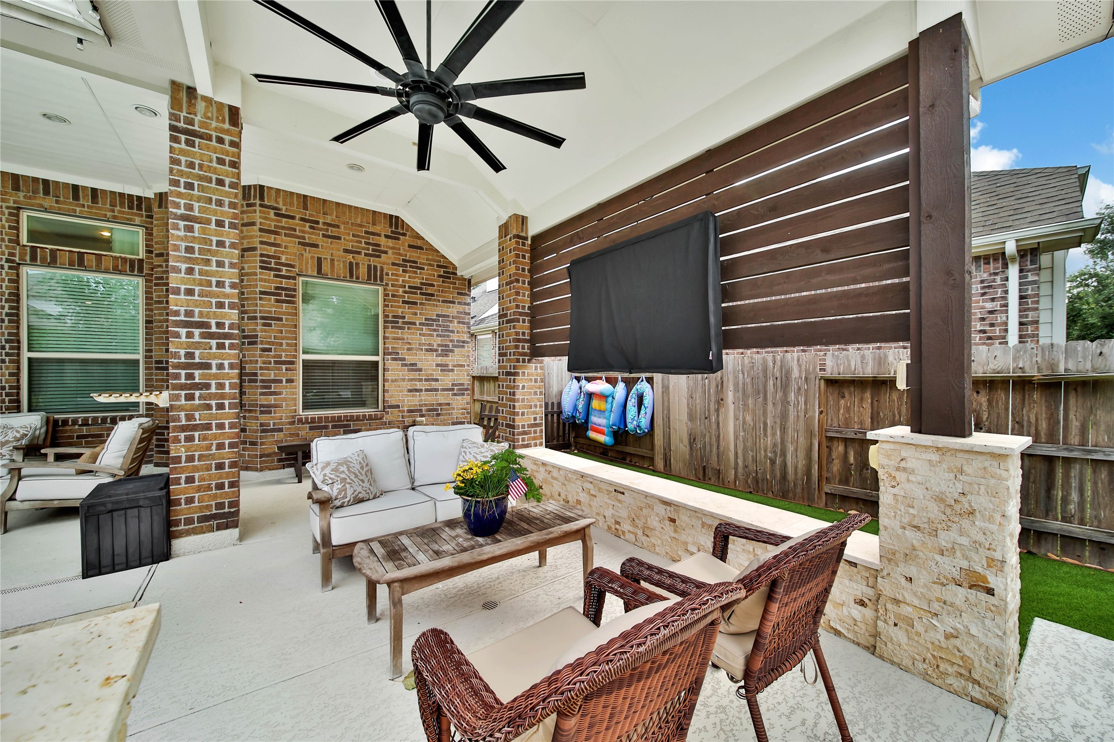 The amazing addition, added in 2020, provides another wonderful outdoor living space perfect for entertaining, relaxing, and enjoying the backyard.