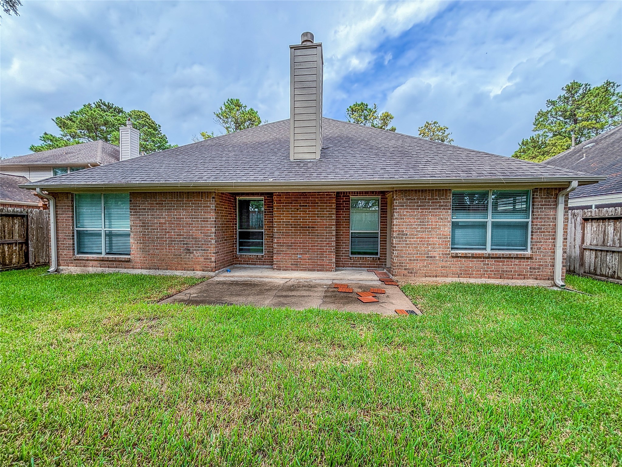 18027 Brookes Bend, Houston, TX 77094