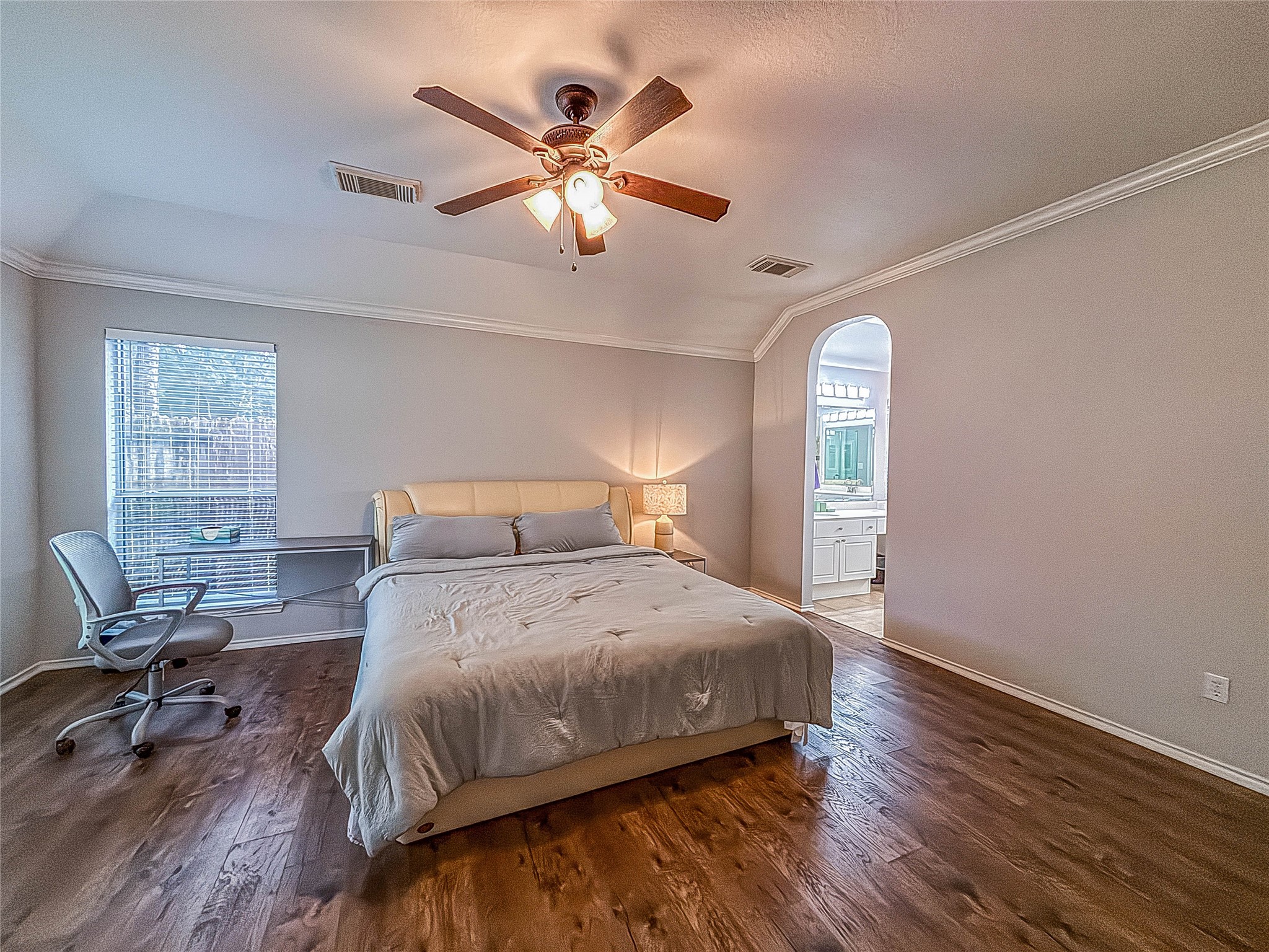 18027 Brookes Bend, Houston, TX 77094