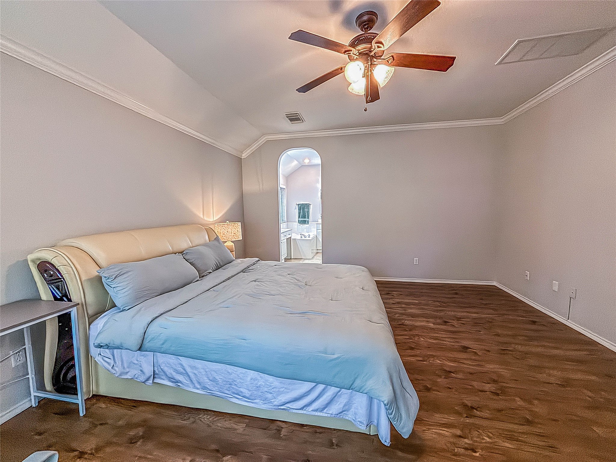 18027 Brookes Bend, Houston, TX 77094