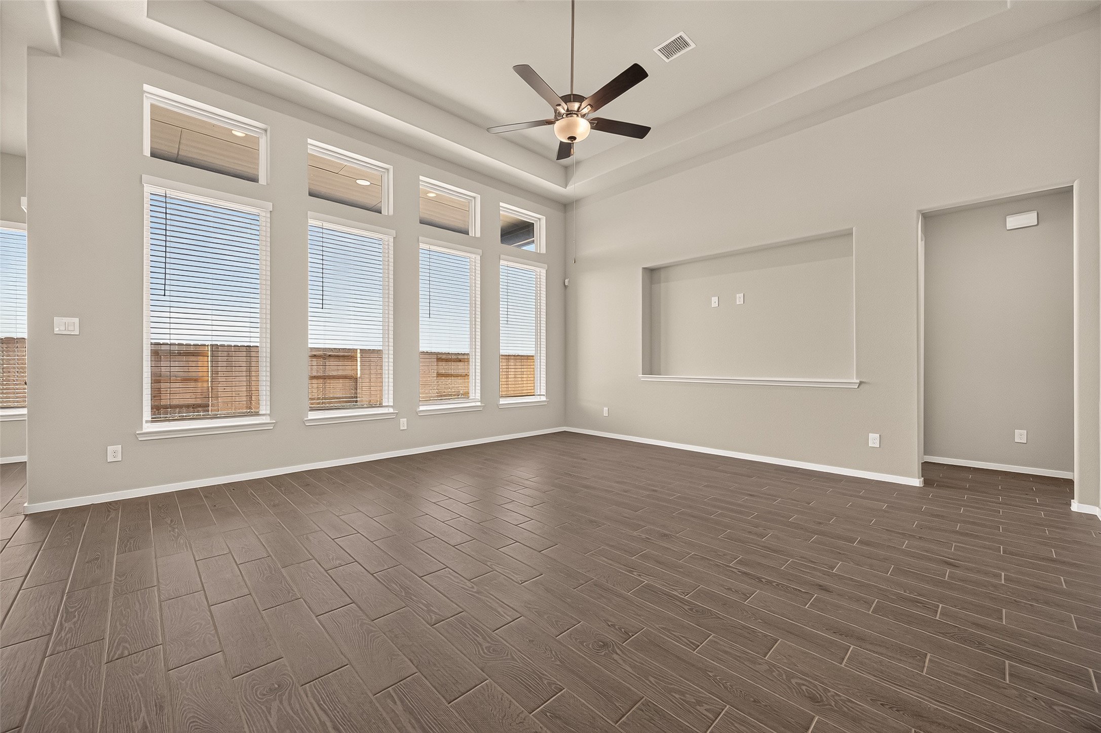 1048 Apple Ridge Road, Magnolia, TX 77355