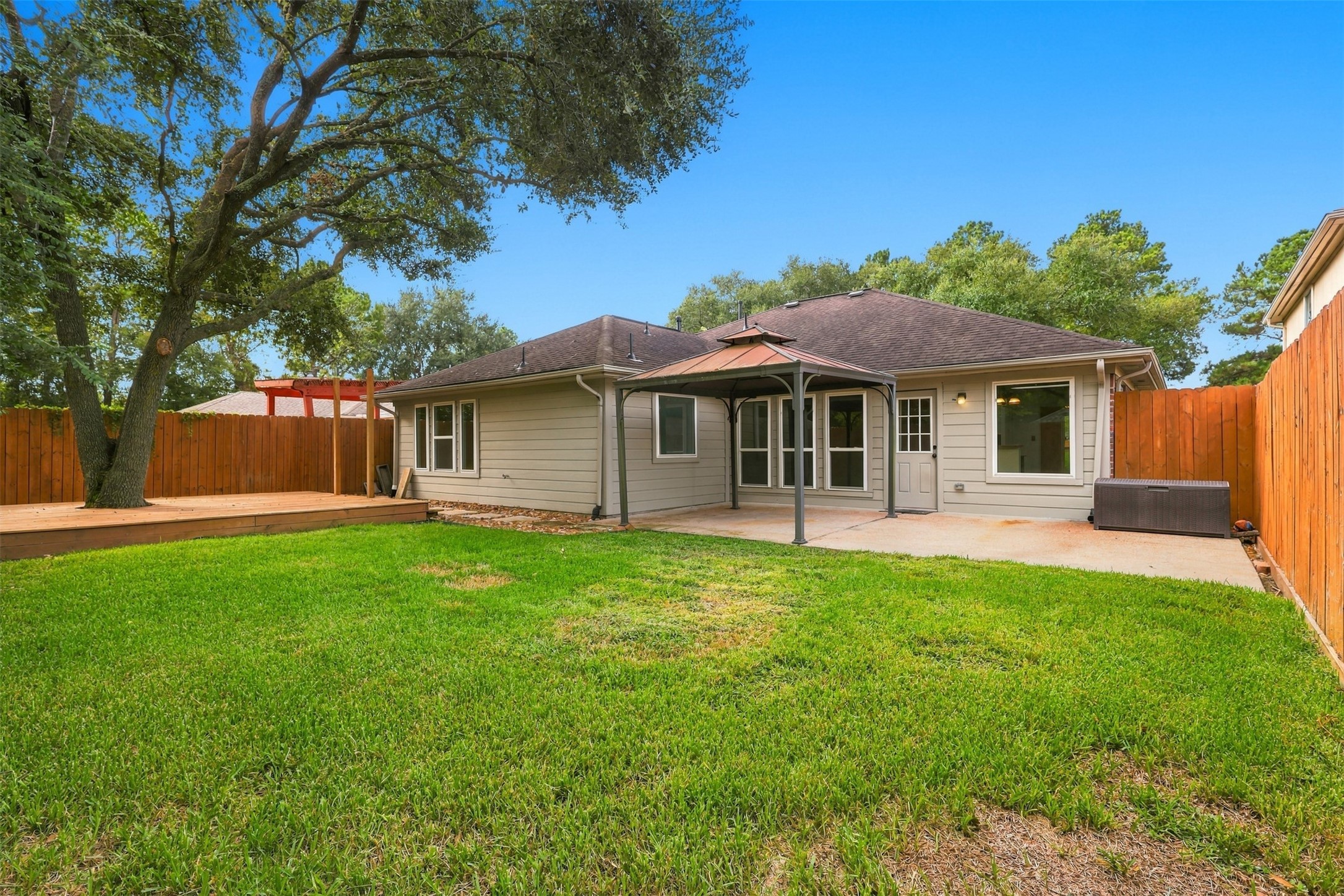 1431 W Welsford Drive, Spring, TX 77386
