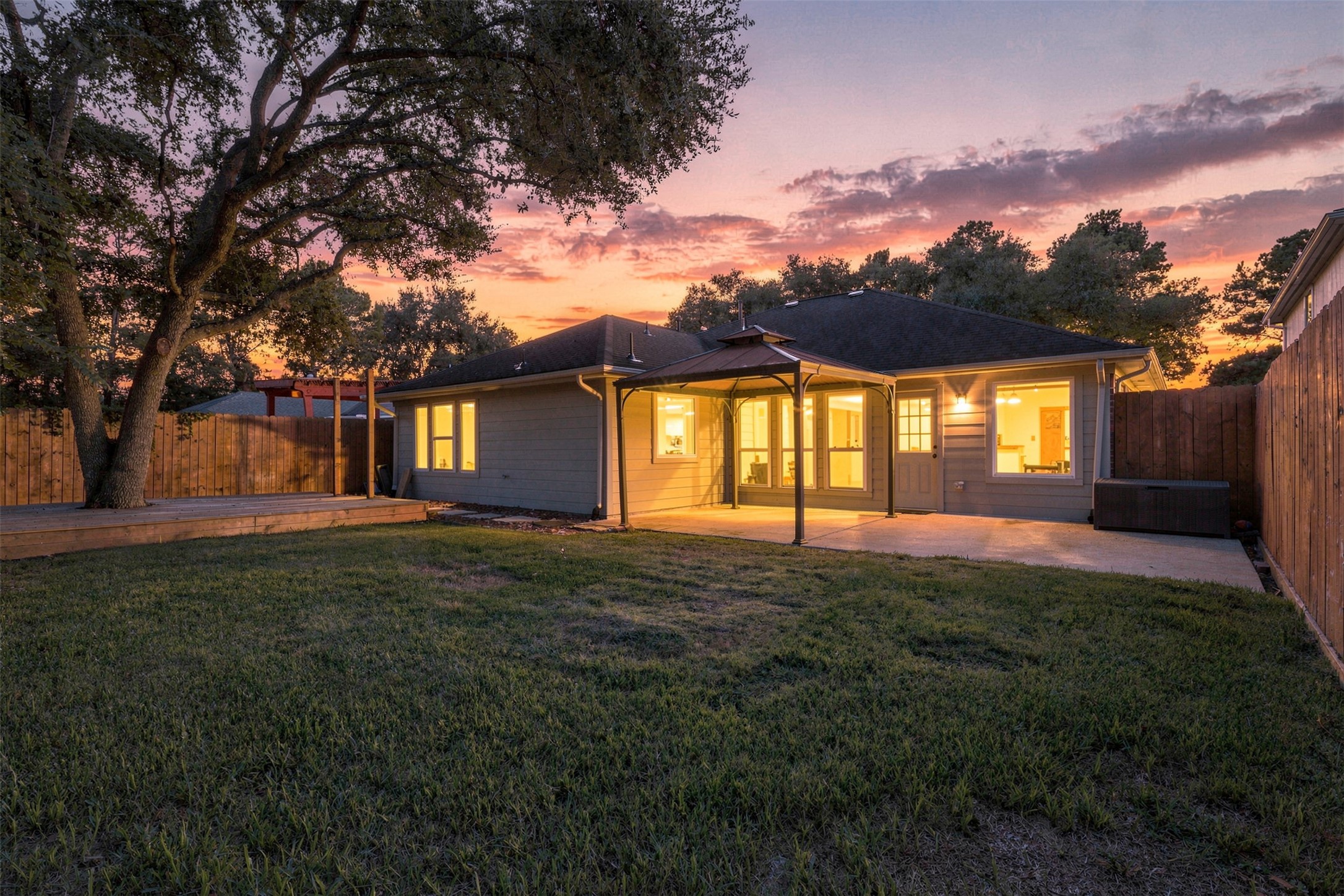 1431 W Welsford Drive, Spring, TX 77386