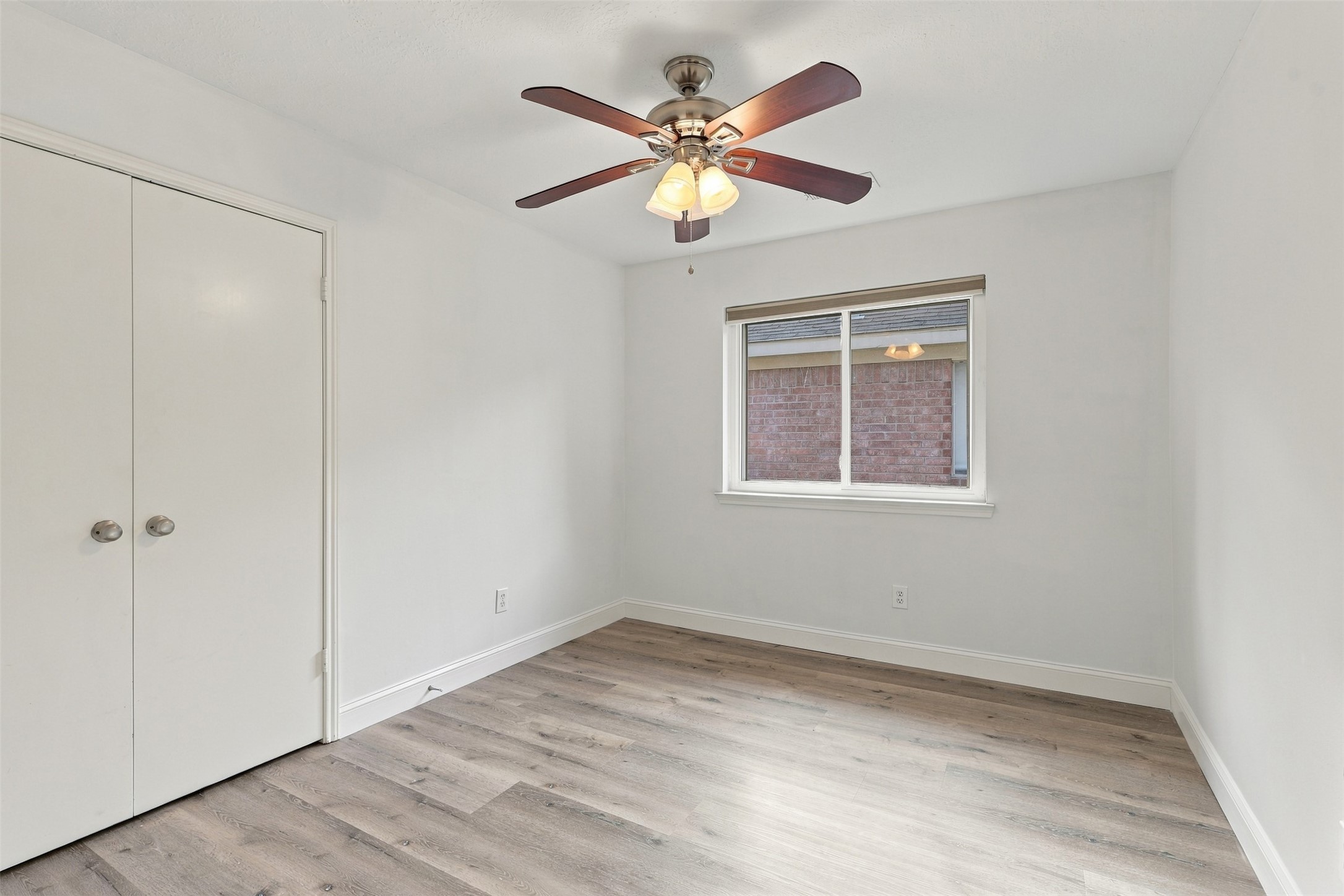 1431 W Welsford Drive, Spring, TX 77386