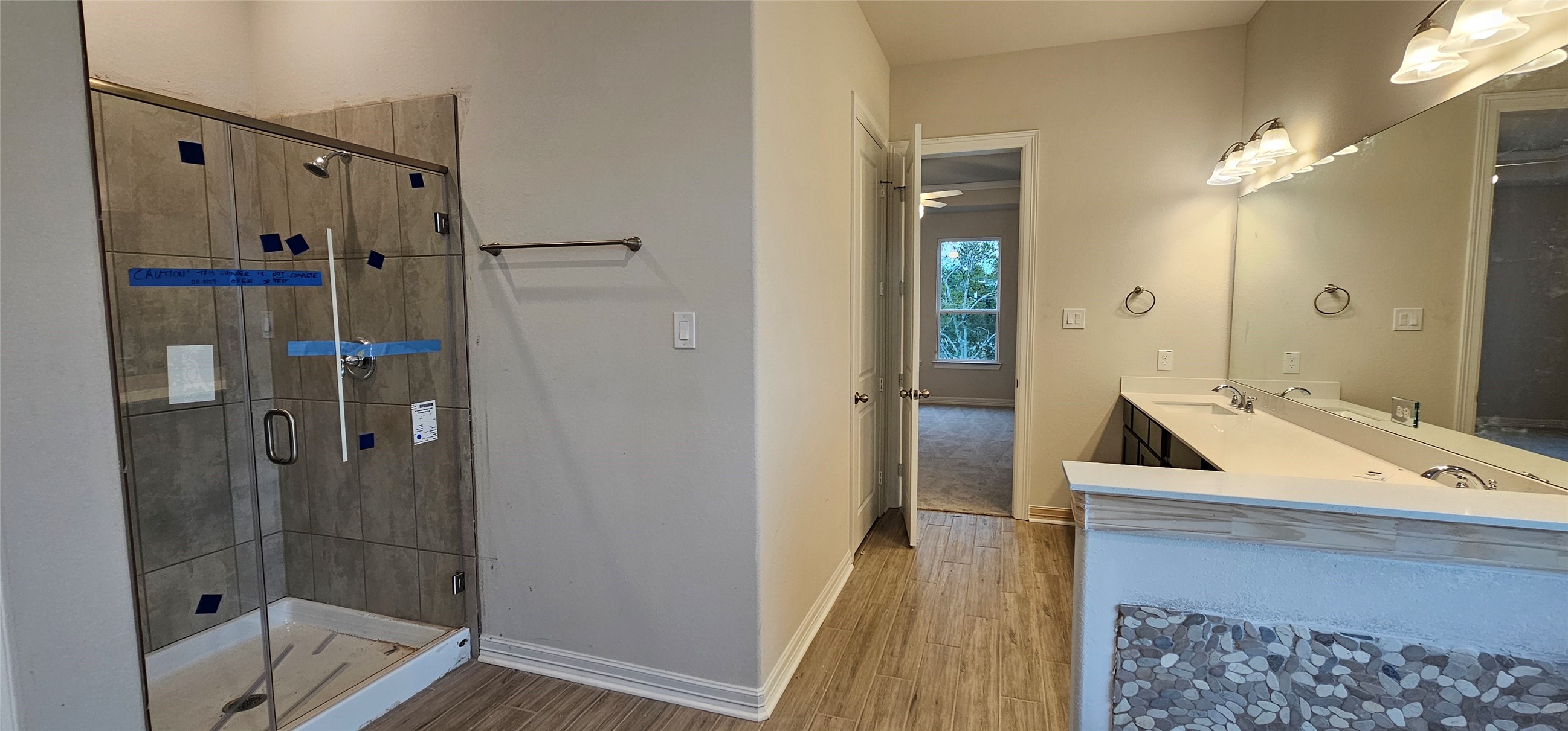 3905 Peacock Isle Drive, Dickinson, TX 77539