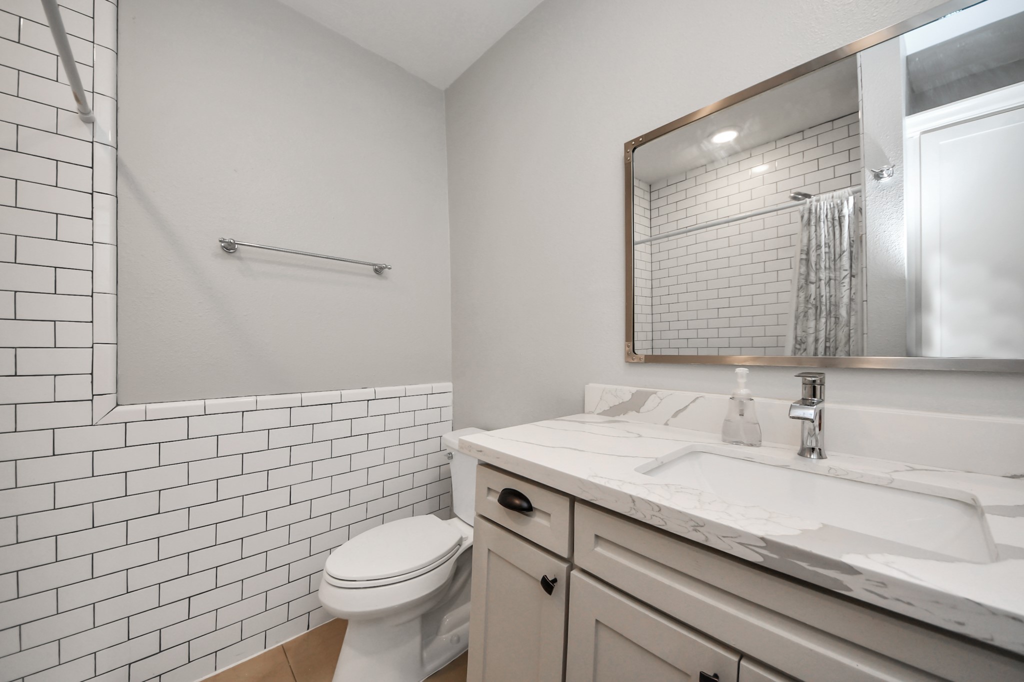 1561 Scharpe Street, #A, Houston, TX 77023