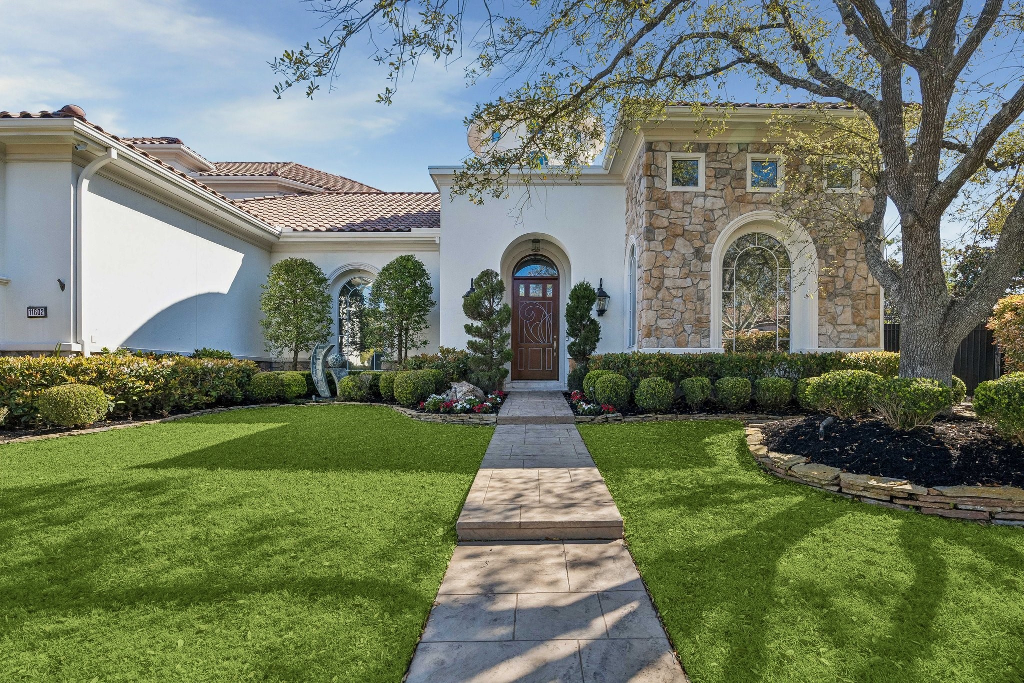 WELCOME HOME!  11602 VERSAILLES LAKES - elegant custom home in gated 'The Estates' of Royal Oaks Country Club - on a stunning cul-de-sac lot overlooking a lake plus the 2nd and 3rd fairways of the golf course, with #6 island green nearby