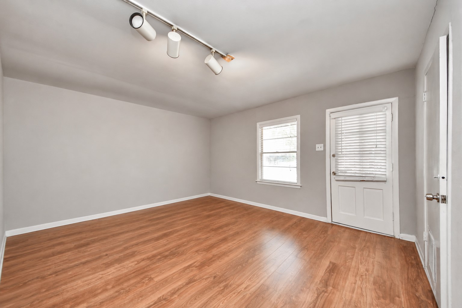 5631 San Felipe Street, Houston, TX 77056
