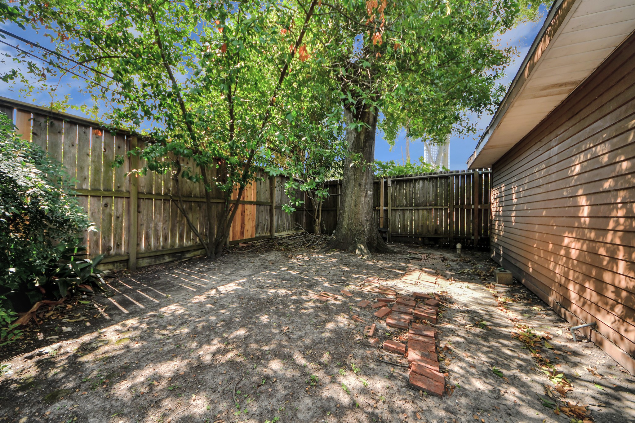 5631 San Felipe Street, Houston, TX 77056