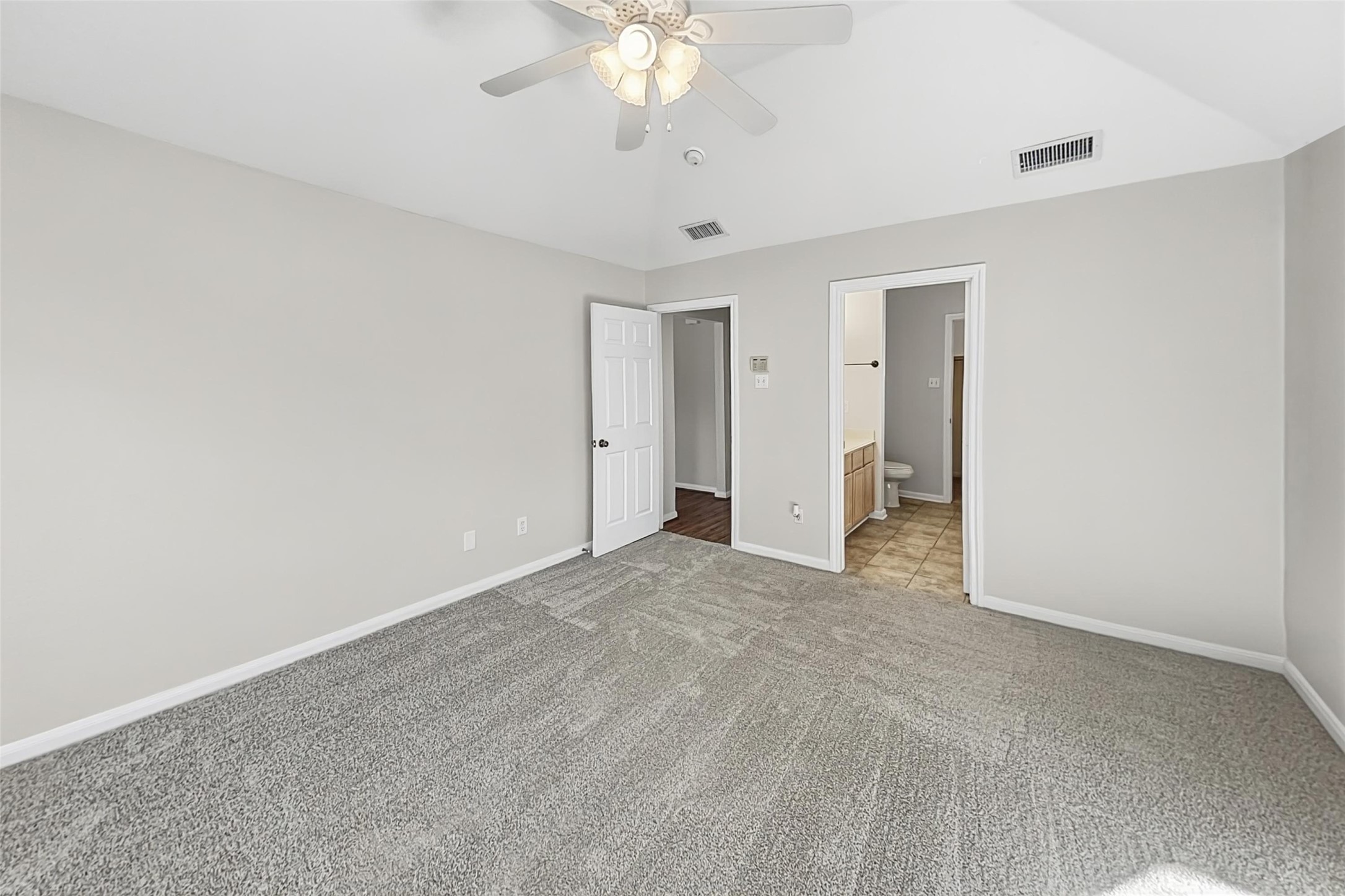 7522 Livery Lane, Cypress, TX 77433