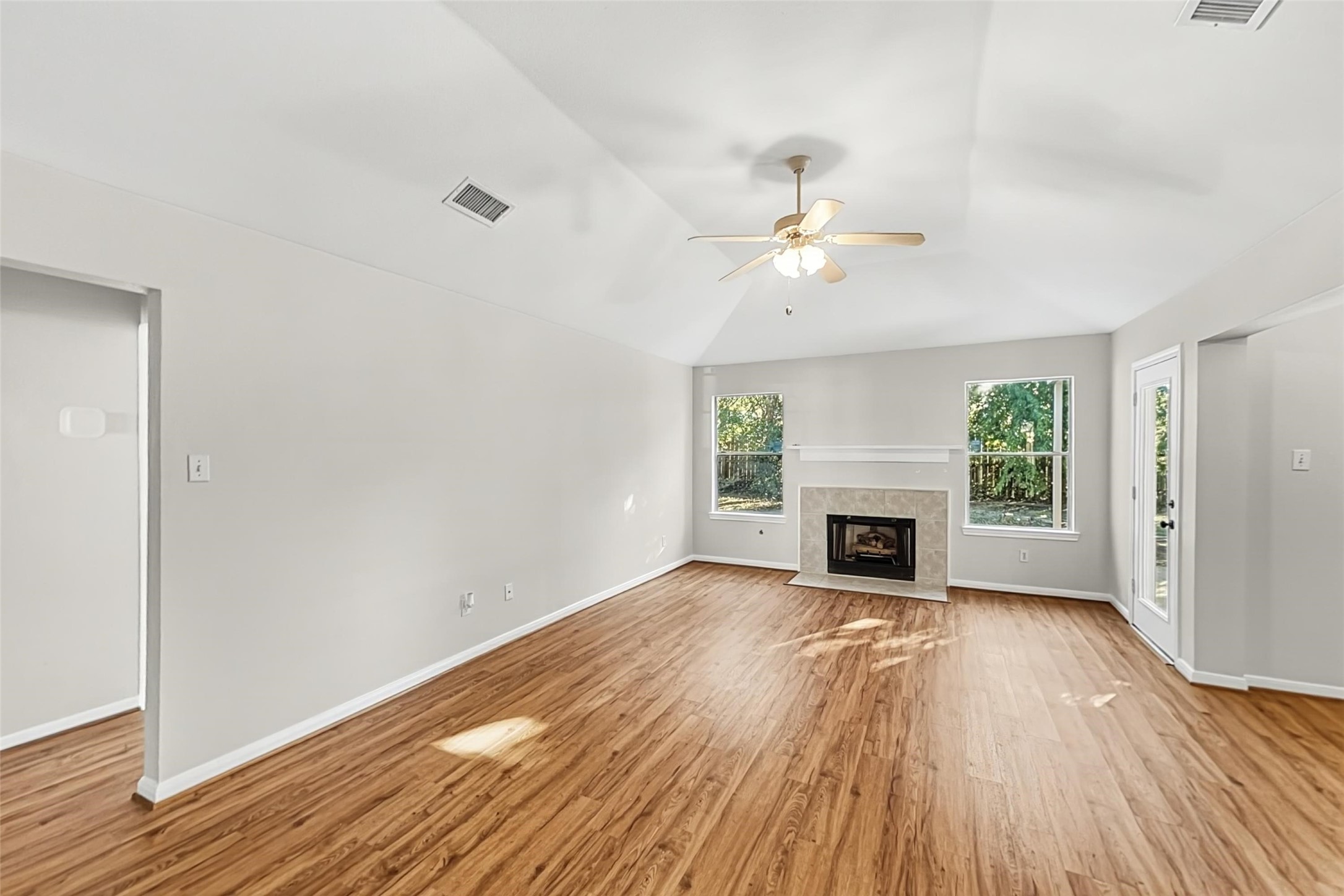 7522 Livery Lane, Cypress, TX 77433