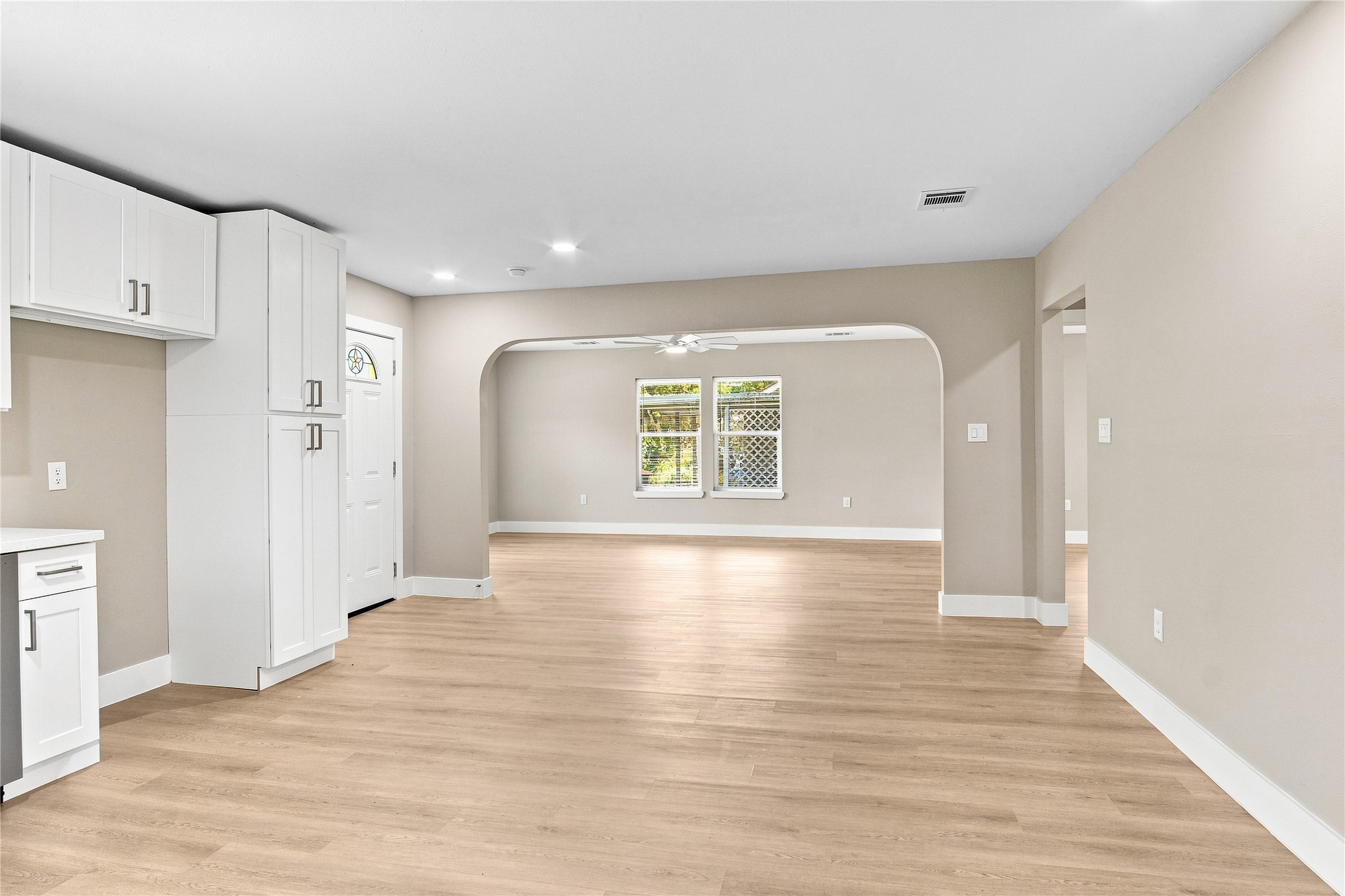 2803 S Houston Drive, La Marque, TX 77568