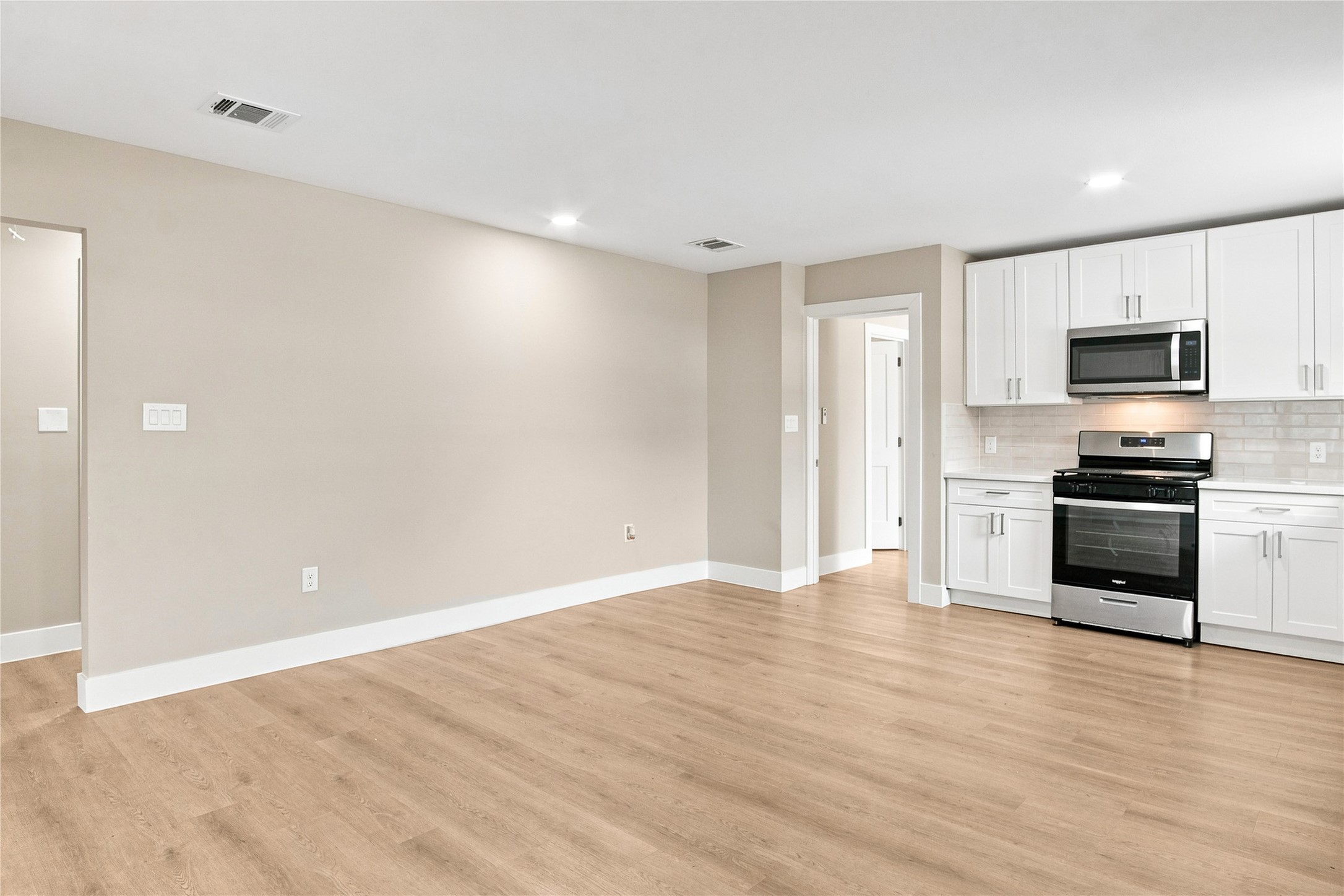 2803 S Houston Drive, La Marque, TX 77568