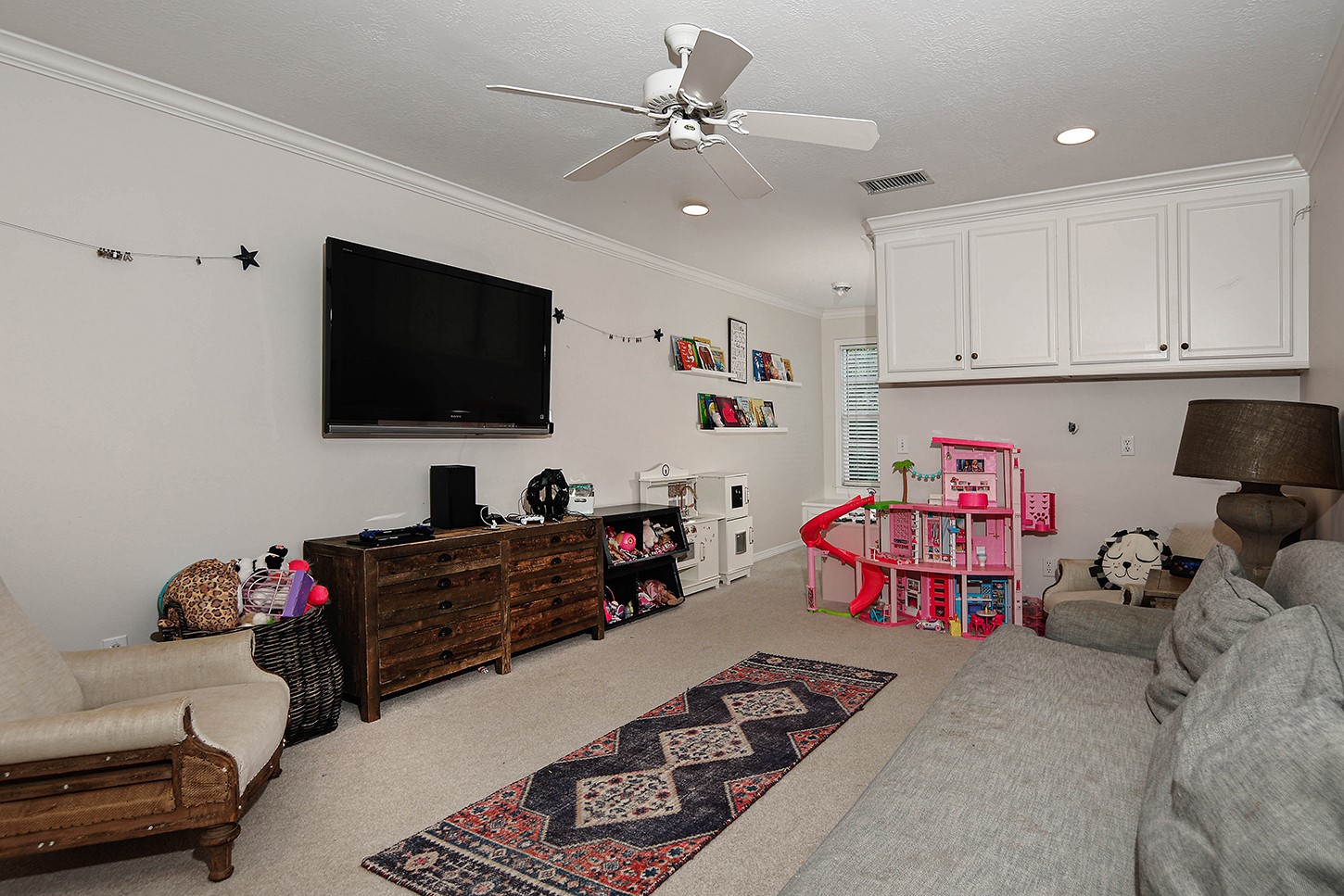 70 N Berryline Circle, The Woodlands, TX 77381