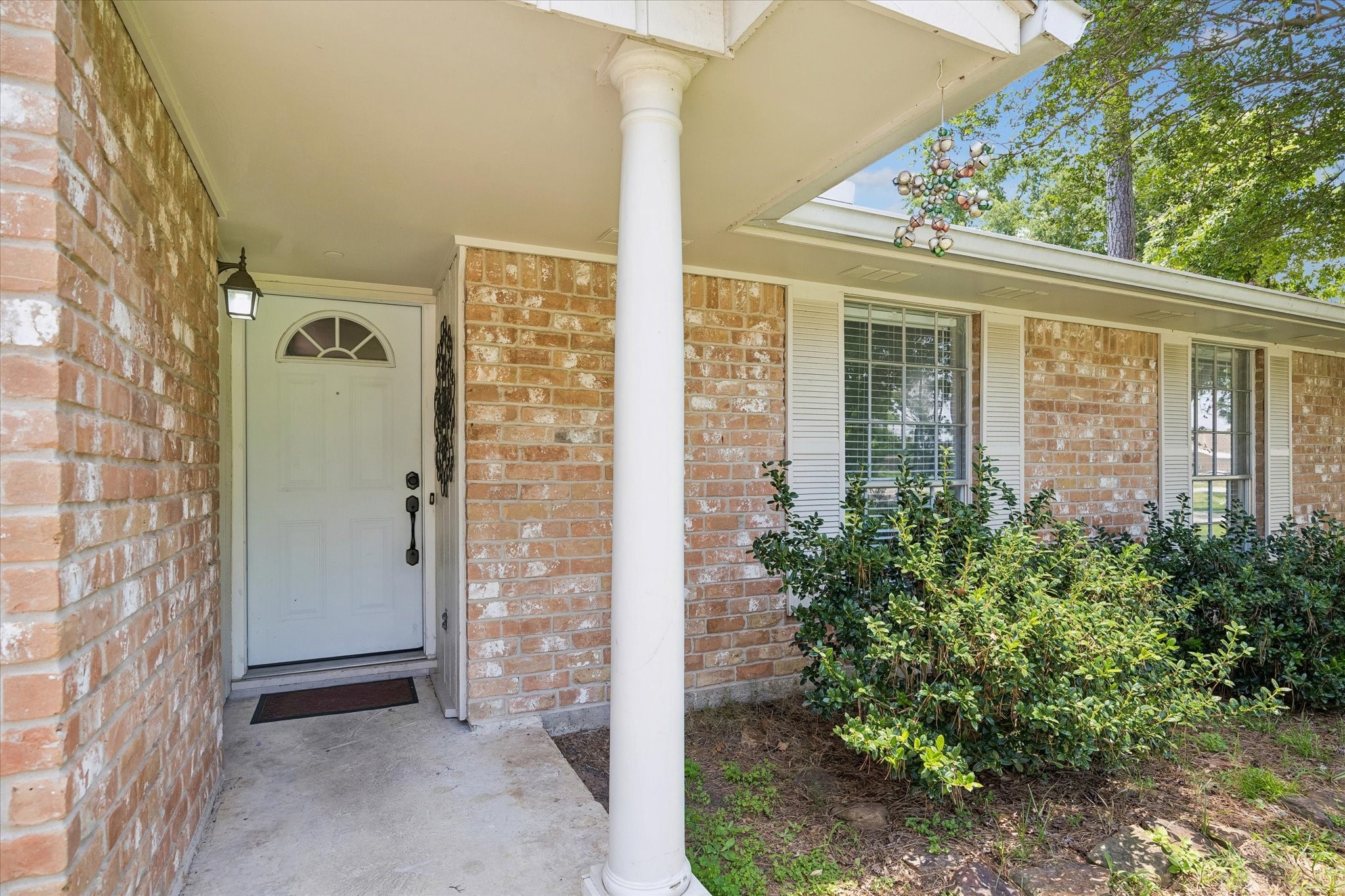 25114 Spring Ridge Drive, Spring, TX 77386