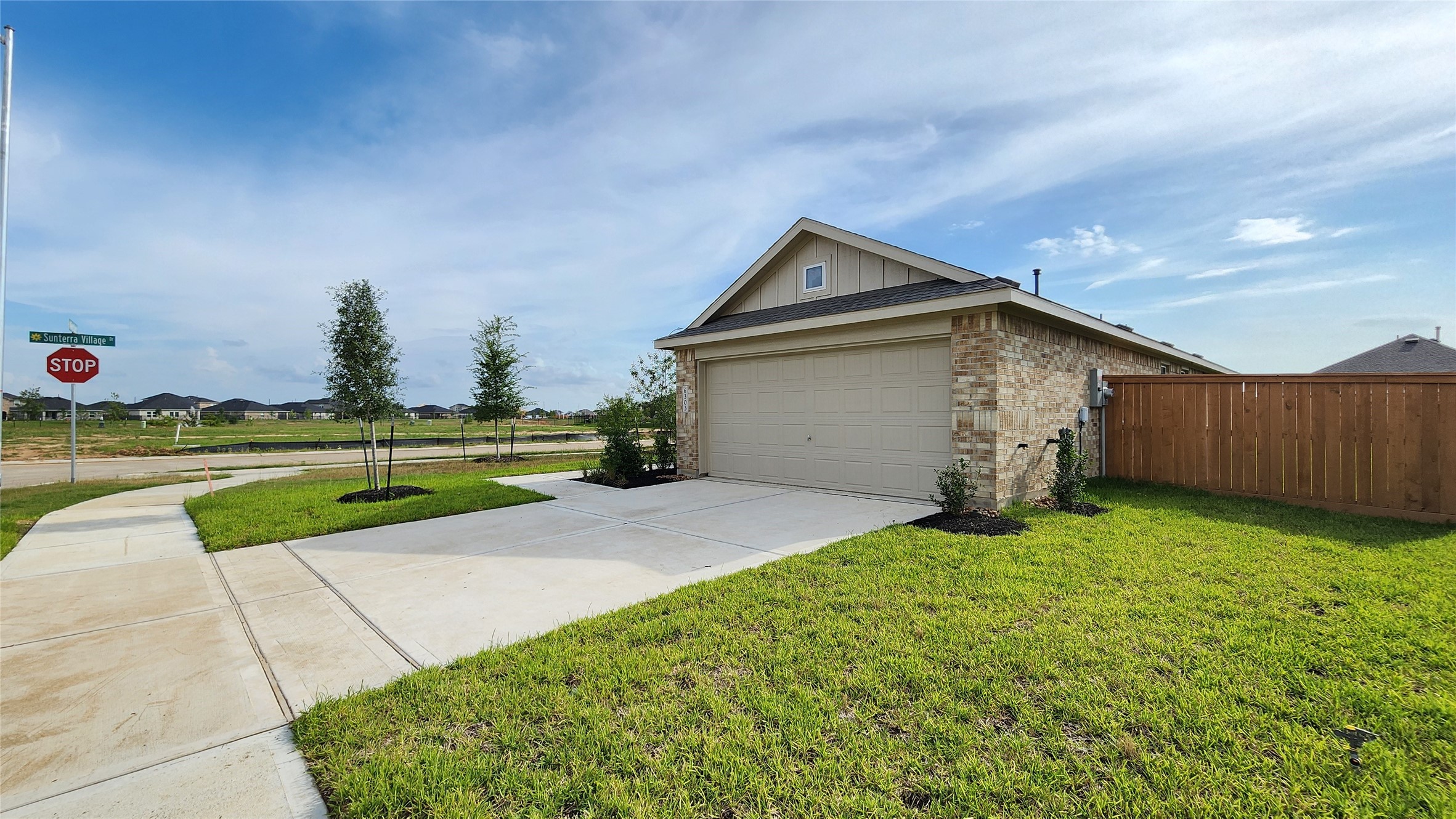 6303 Geyser Starish Dr