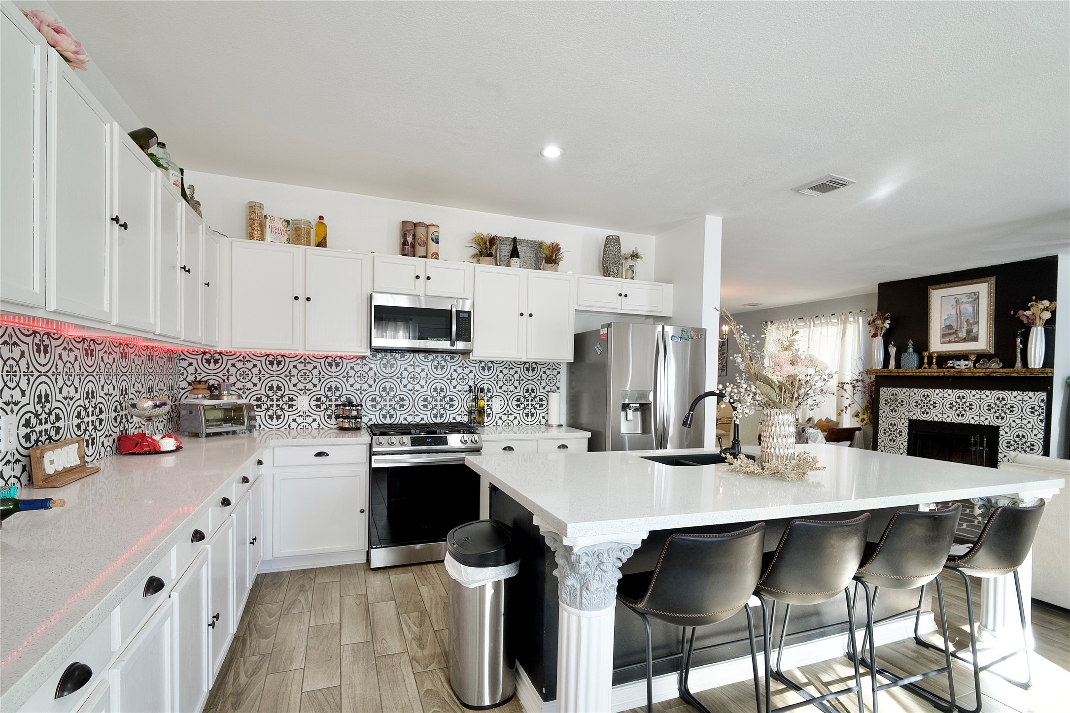 9503 Lerin Lane, Sugar Land, TX 77498