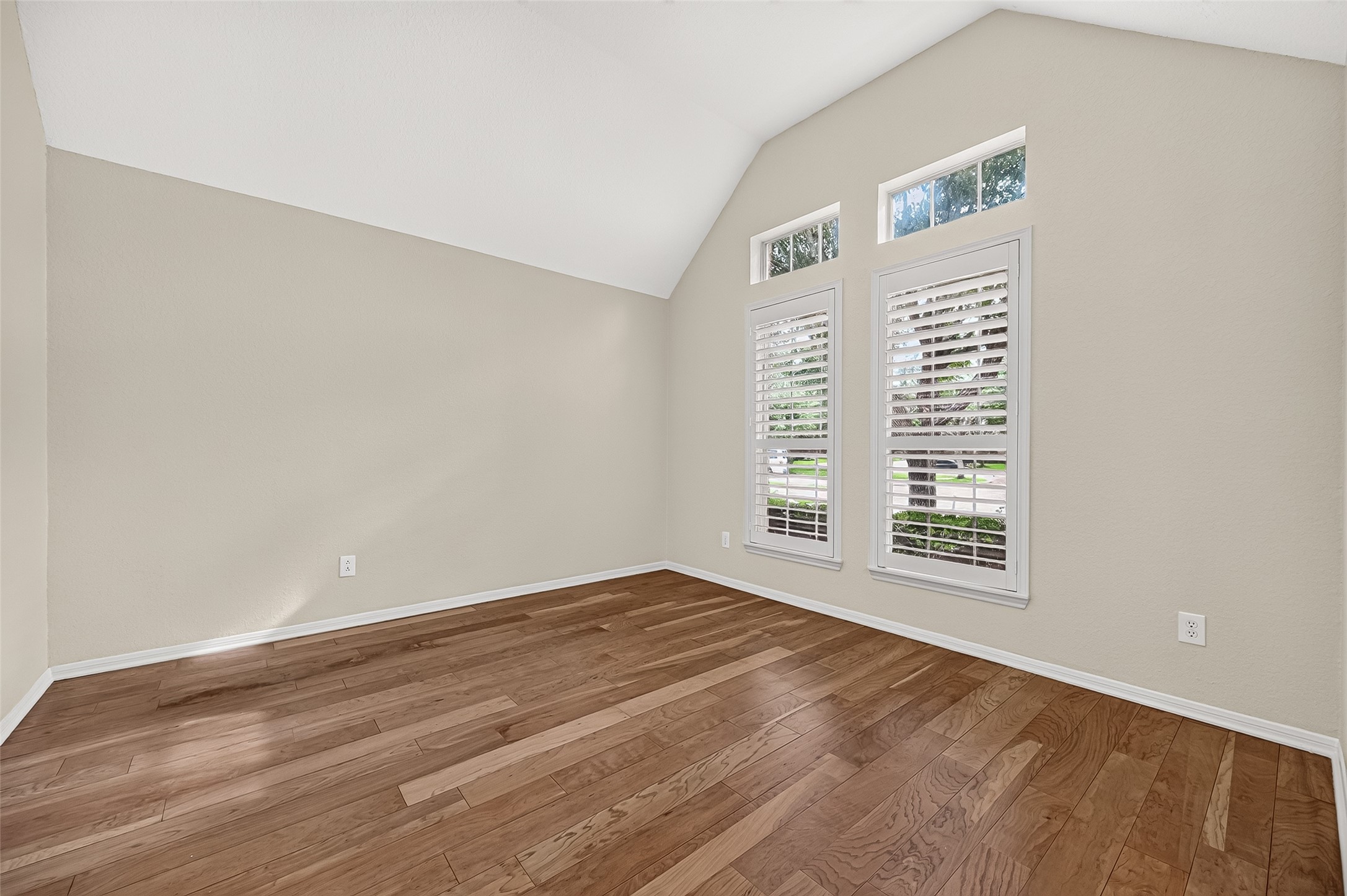 5242 Fountainbrook Lane, Sugar Land, TX 77479