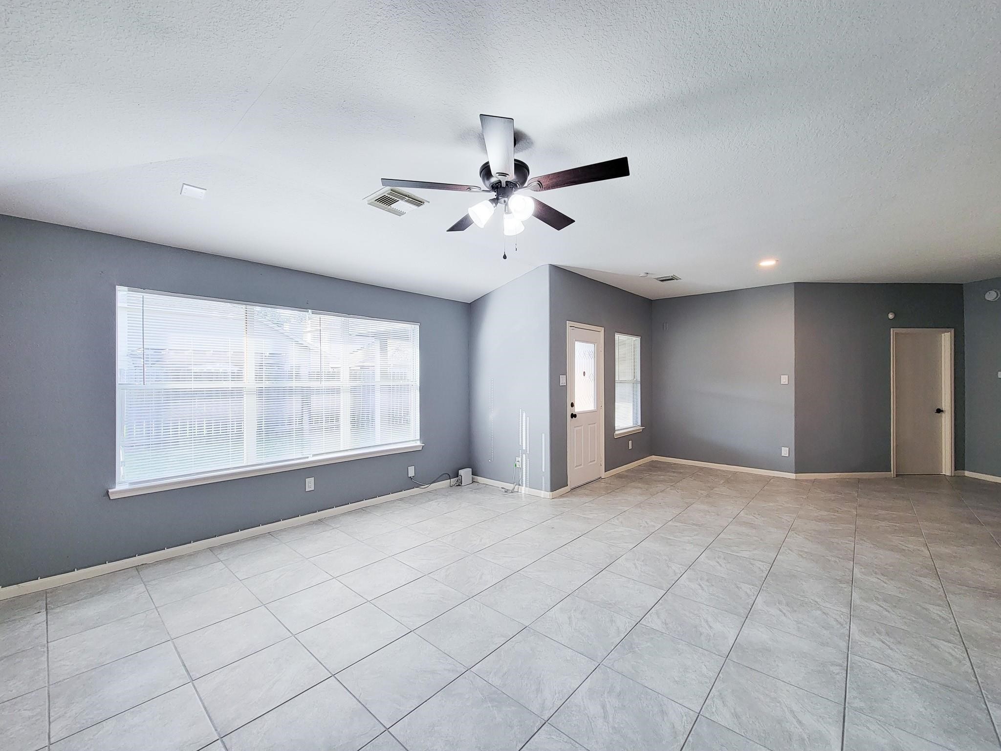 1206 Hemple Drive, Rosenberg, TX 77471
