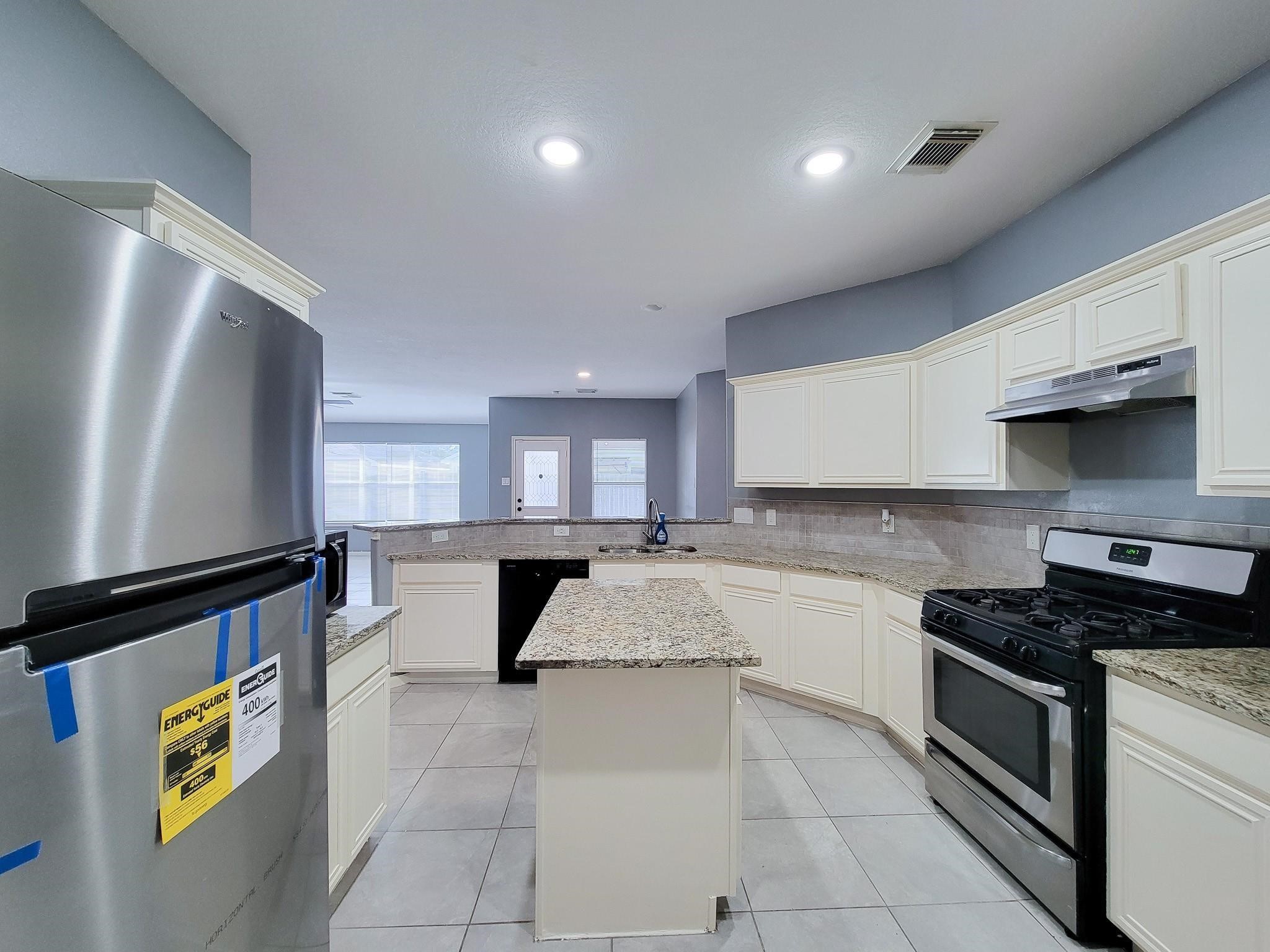 1206 Hemple Drive, Rosenberg, TX 77471
