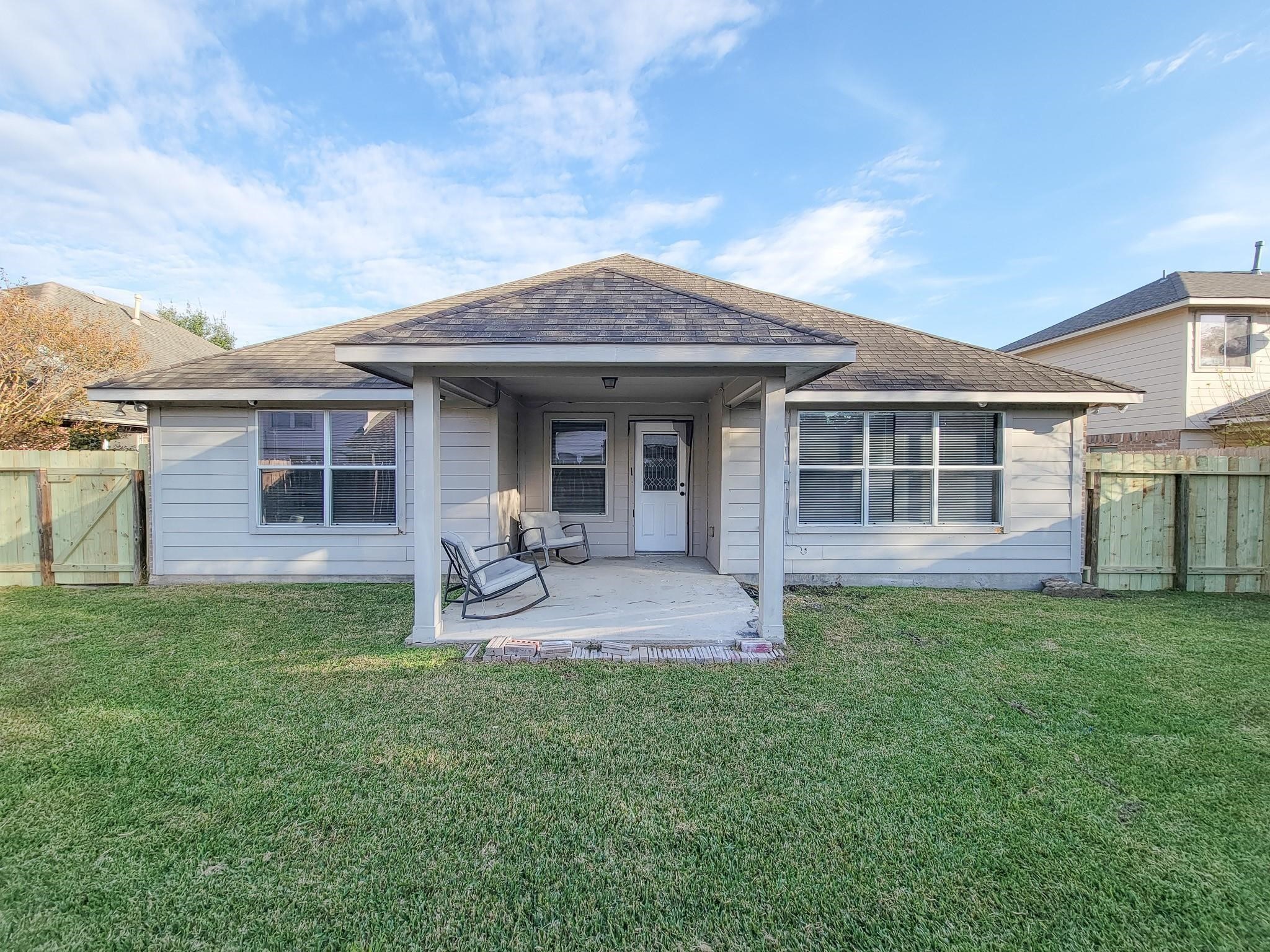 1206 Hemple Drive, Rosenberg, TX 77471