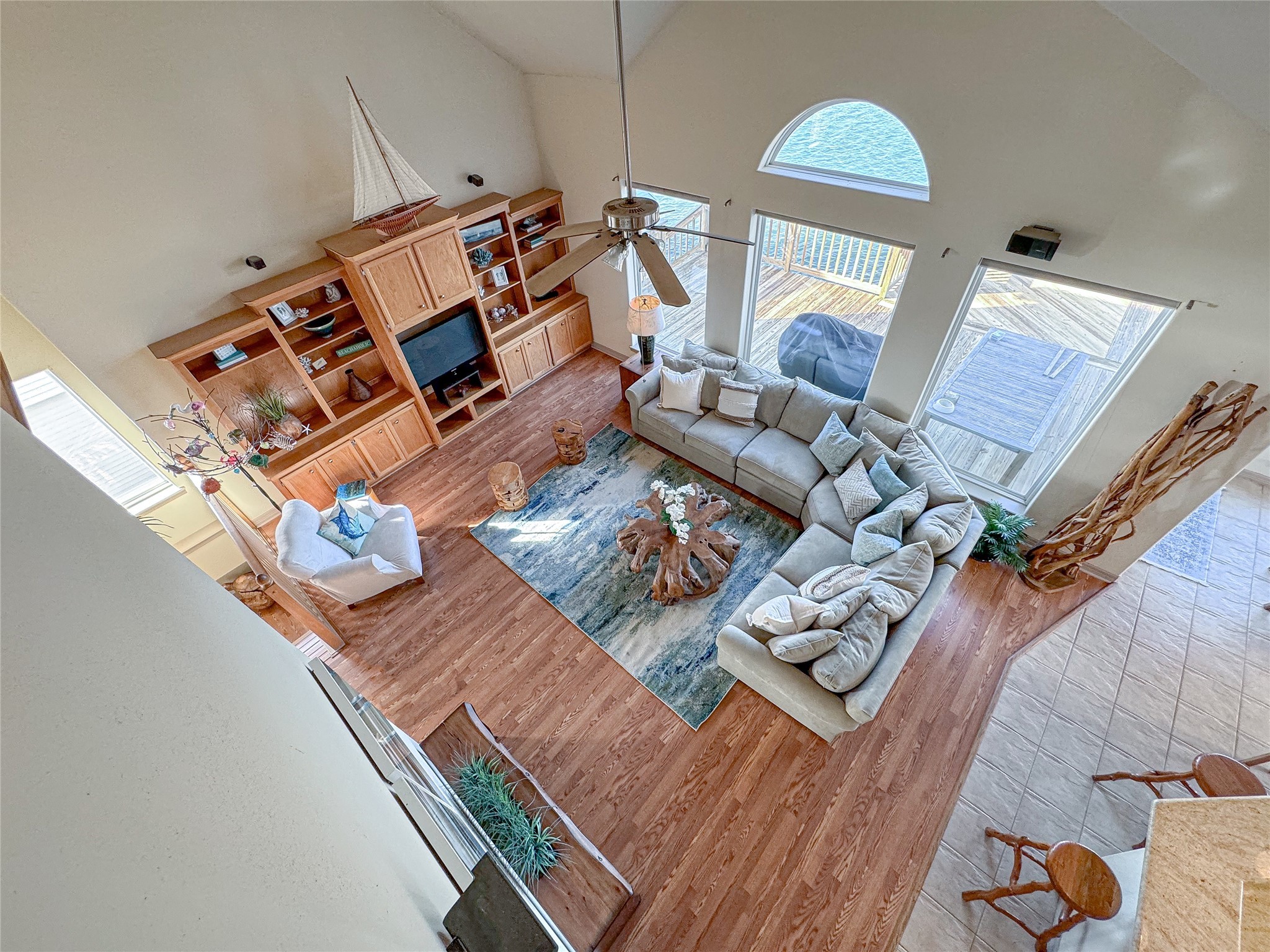 442 Jeanie Lynn Street, Tiki Island, TX 77554