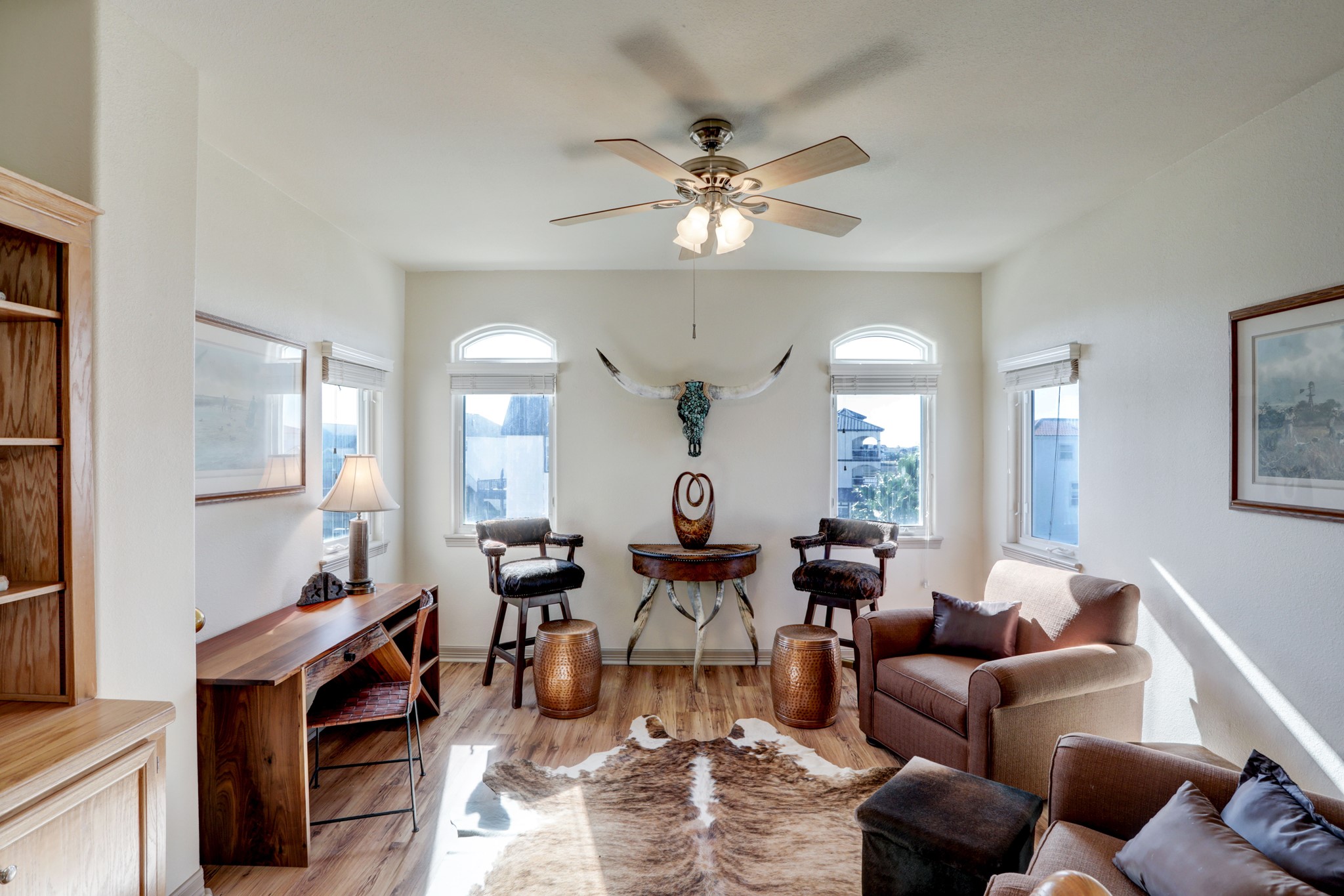 442 Jeanie Lynn Street, Tiki Island, TX 77554