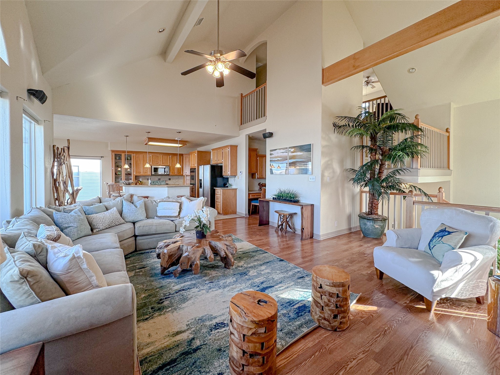 442 Jeanie Lynn Street, Tiki Island, TX 77554