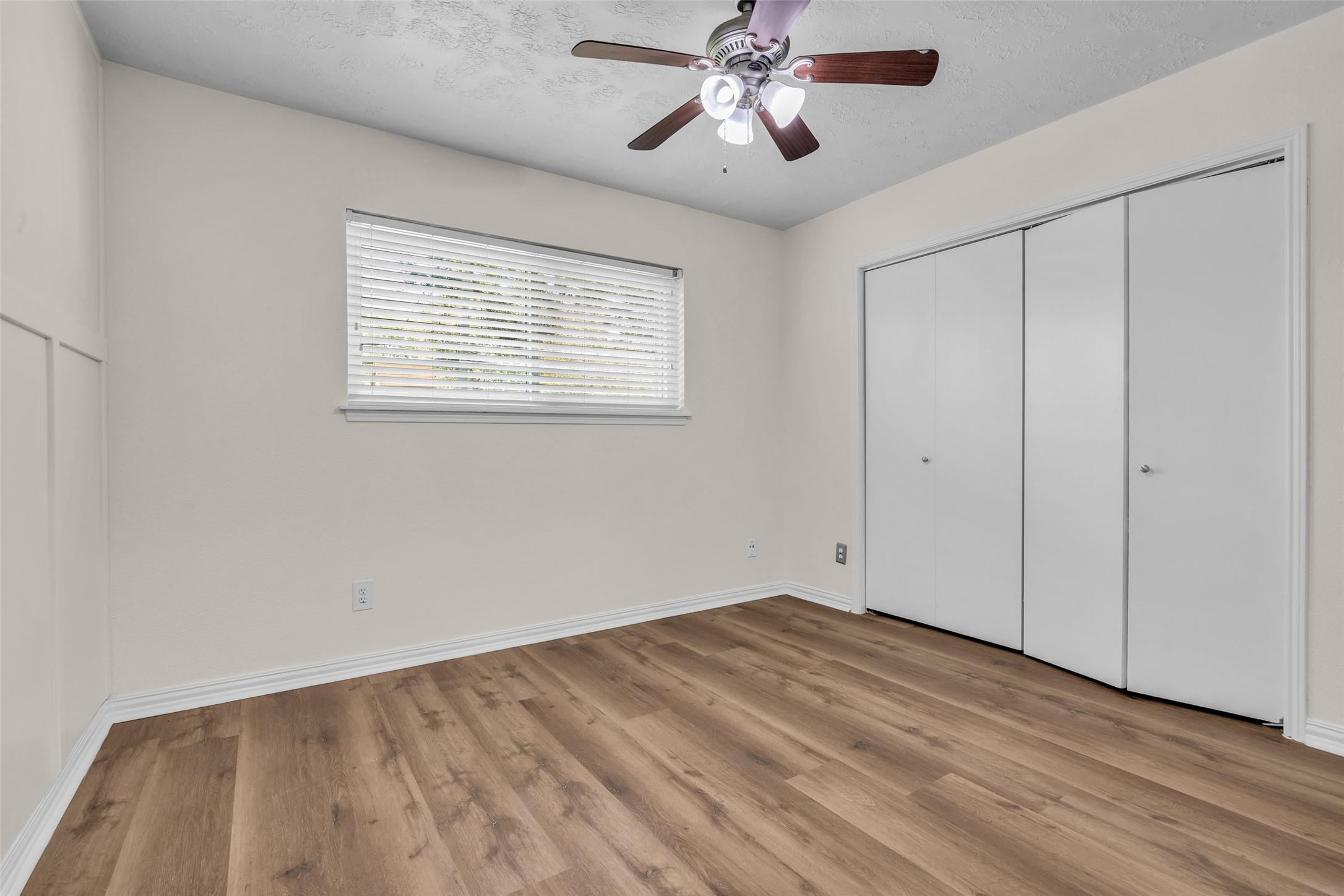 10414 Rustic Rock Road, La Porte, TX 77571