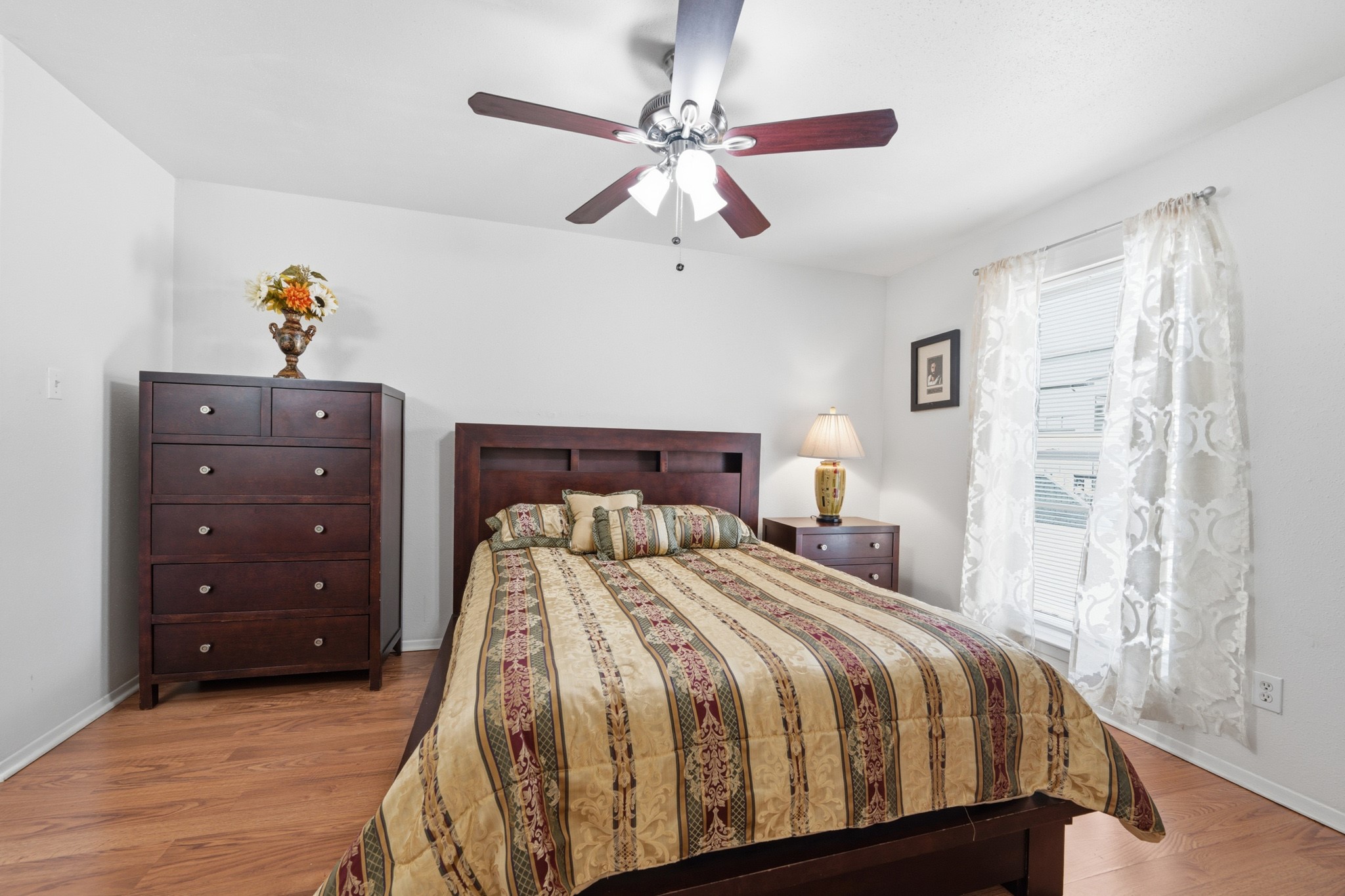 18800 Egret Bay Boulevard, #300, Webster, TX 77058