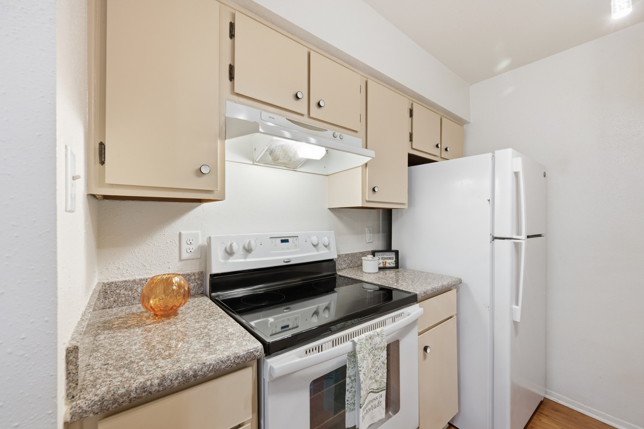 18800 Egret Bay Boulevard, #300, Webster, TX 77058