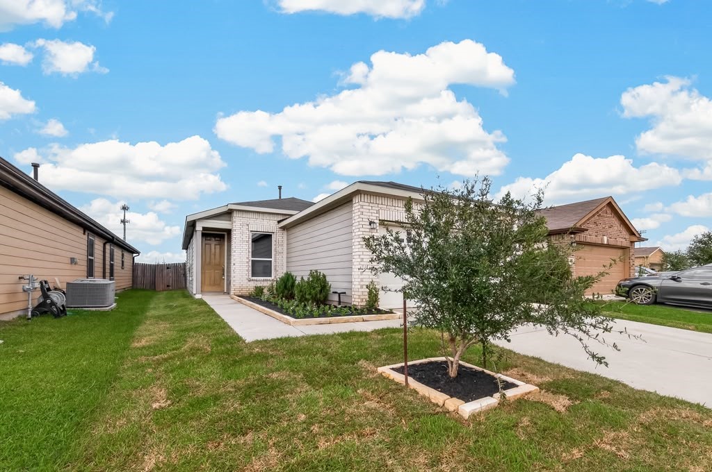 6031 Diamond Sky Lane, Houston, TX 77048