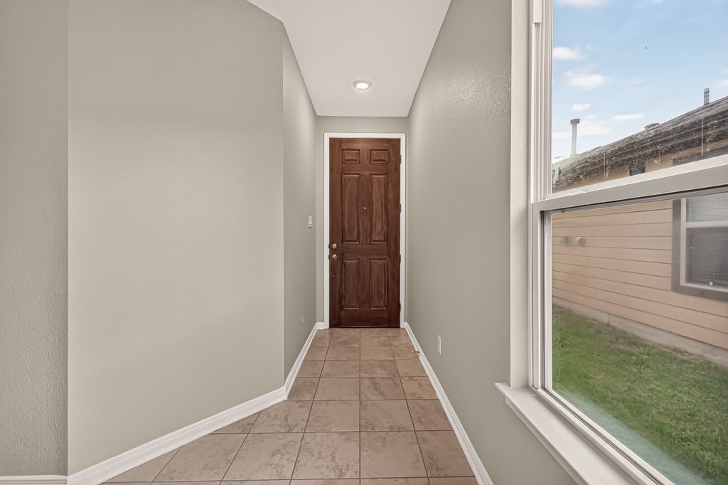 6031 Diamond Sky Lane, Houston, TX 77048