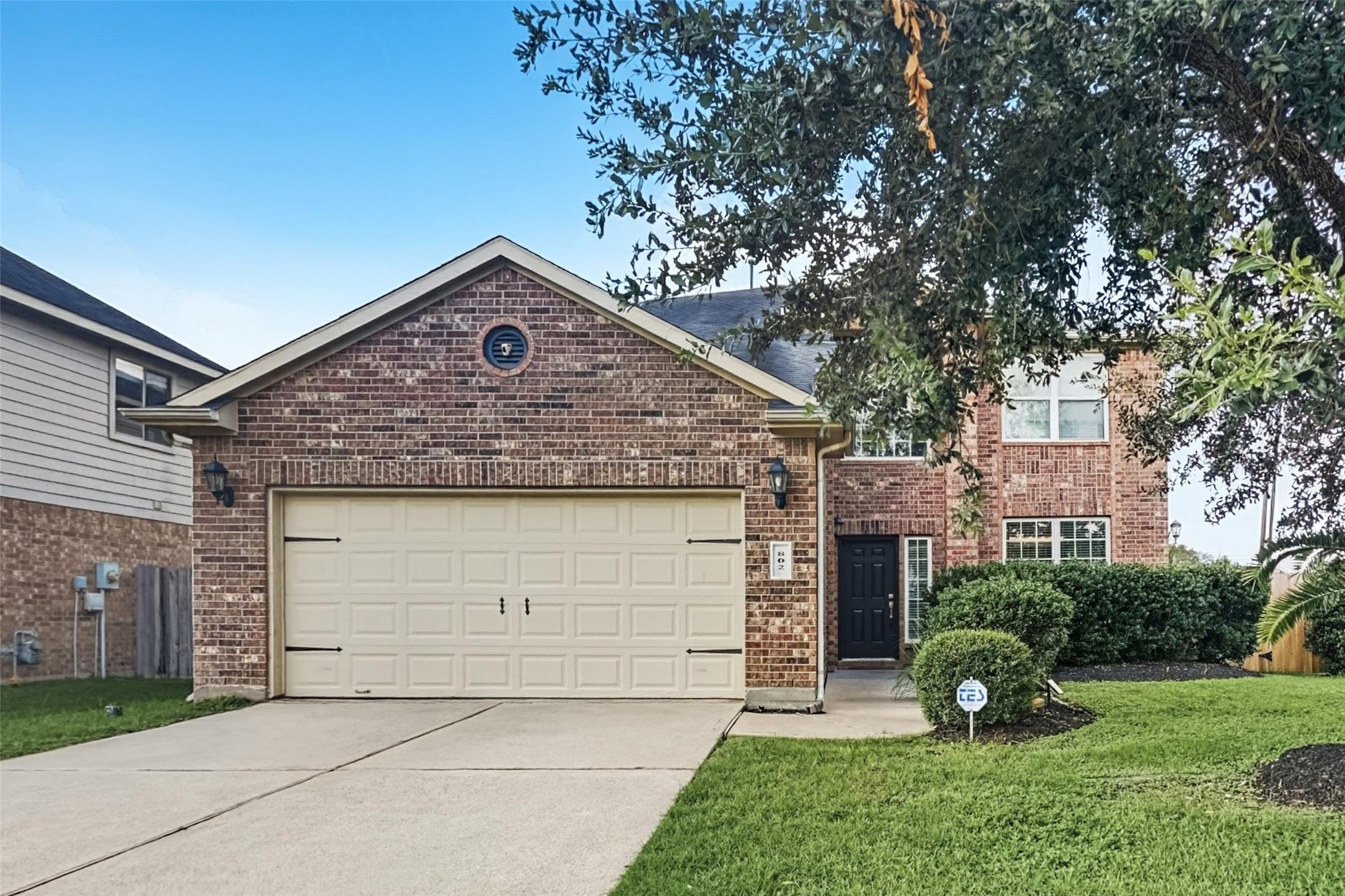 802 Glen Abbey Drive, Katy, TX 77494