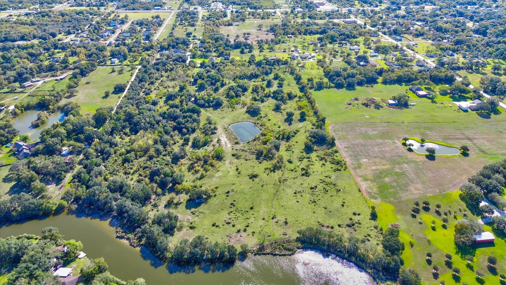 6100 Terrebonne Road, Hitchcock, TX 77563 6100 Terrebonne Road, Hitchcock, TX 77563