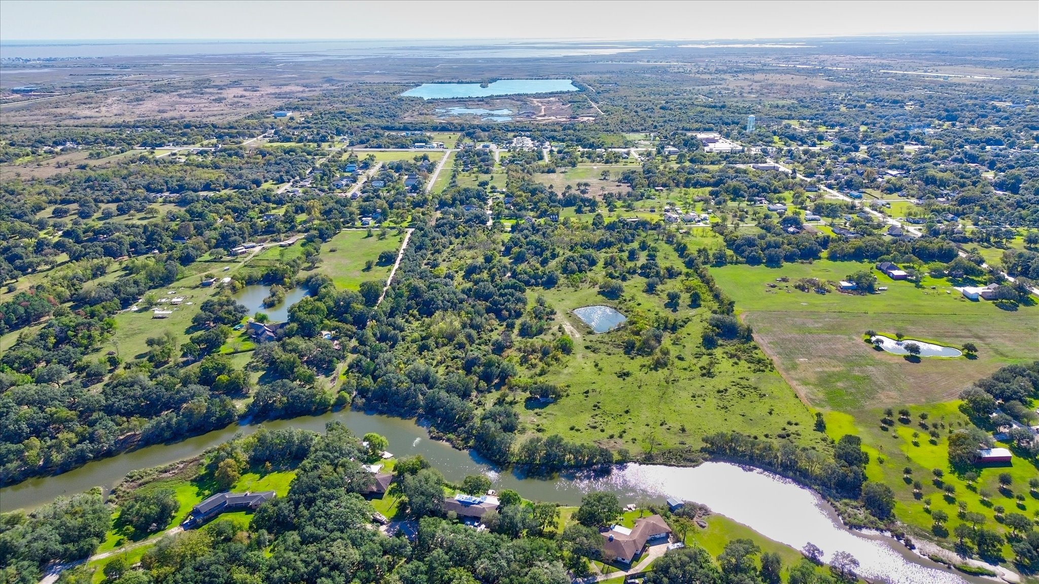 6100 Terrebonne Road, Hitchcock, TX 77563 6100 Terrebonne Road, Hitchcock, TX 77563