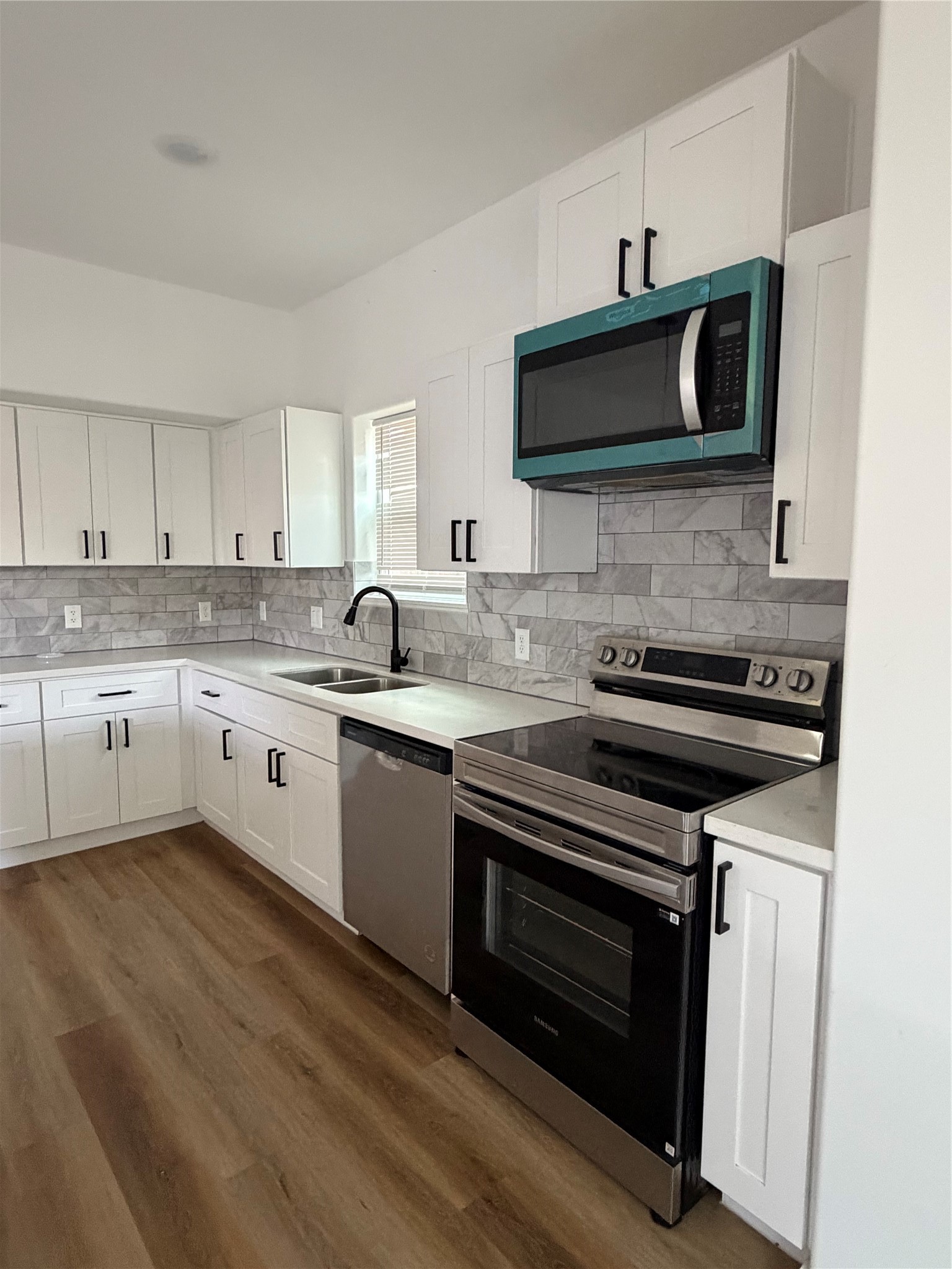 8019 Birmingham Street, #B, Houston, TX 77028