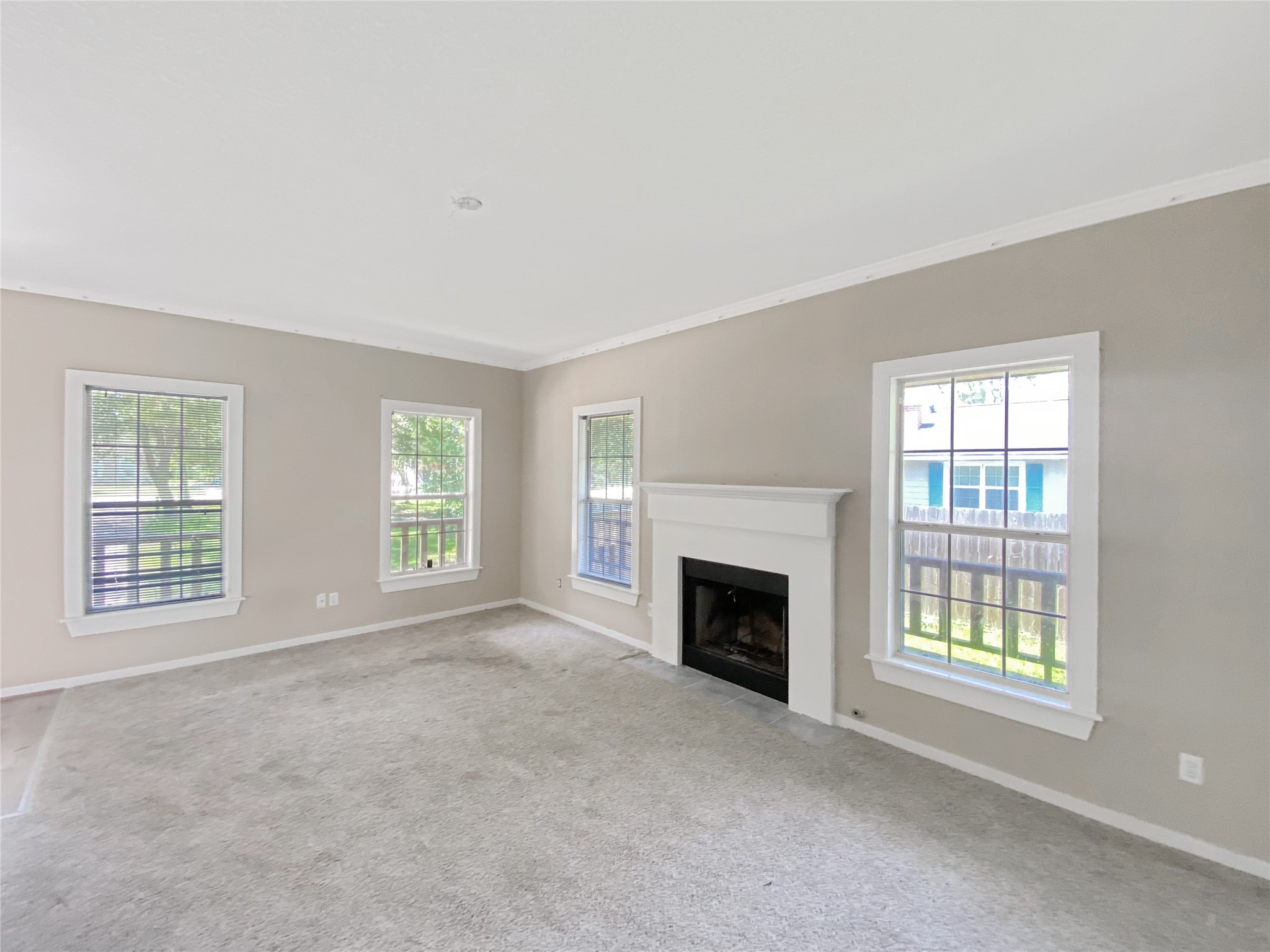 3367 Prairie Drive, Dickinson, TX 77539