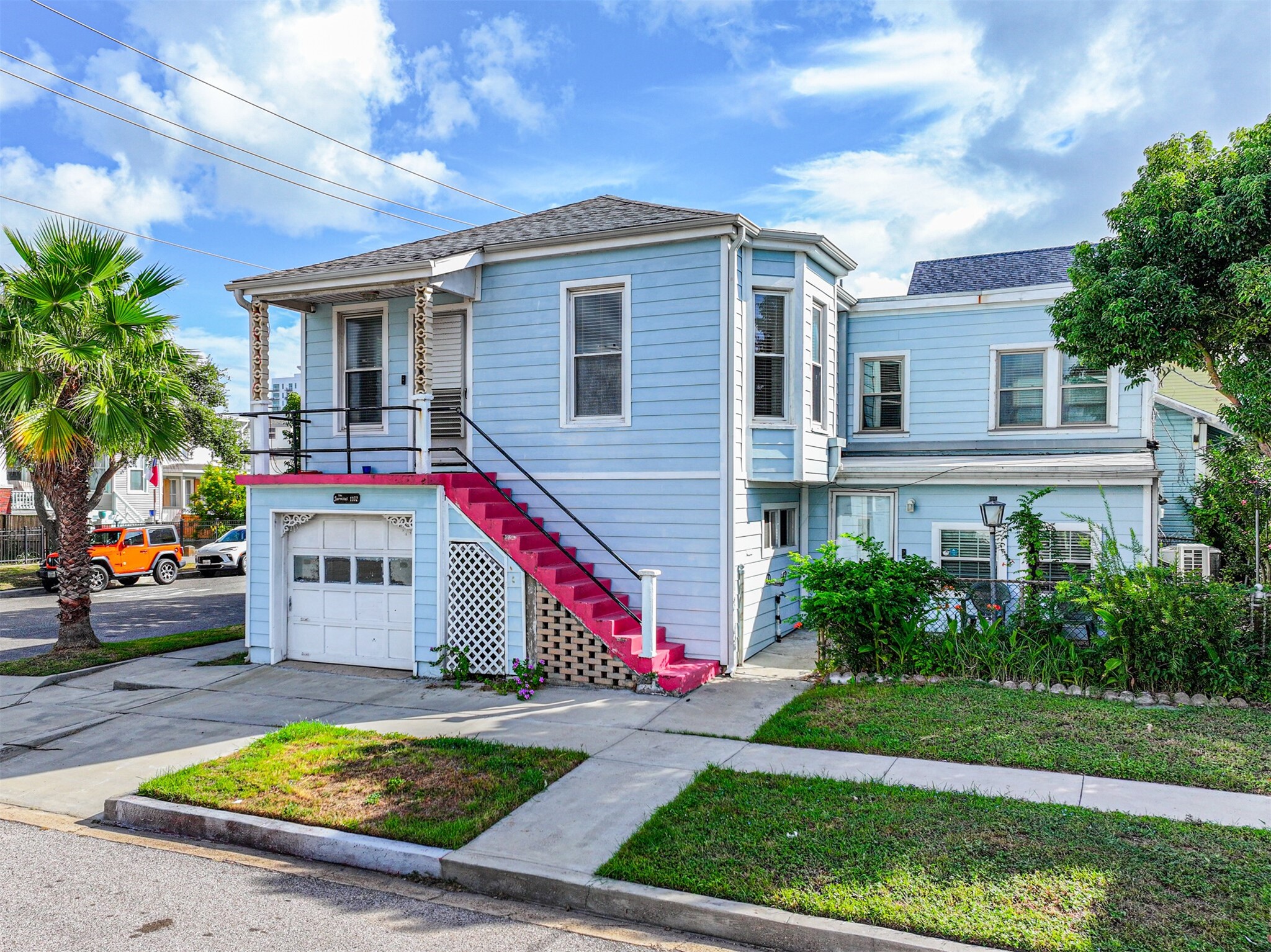 1102 9th Street, Galveston, TX 77550