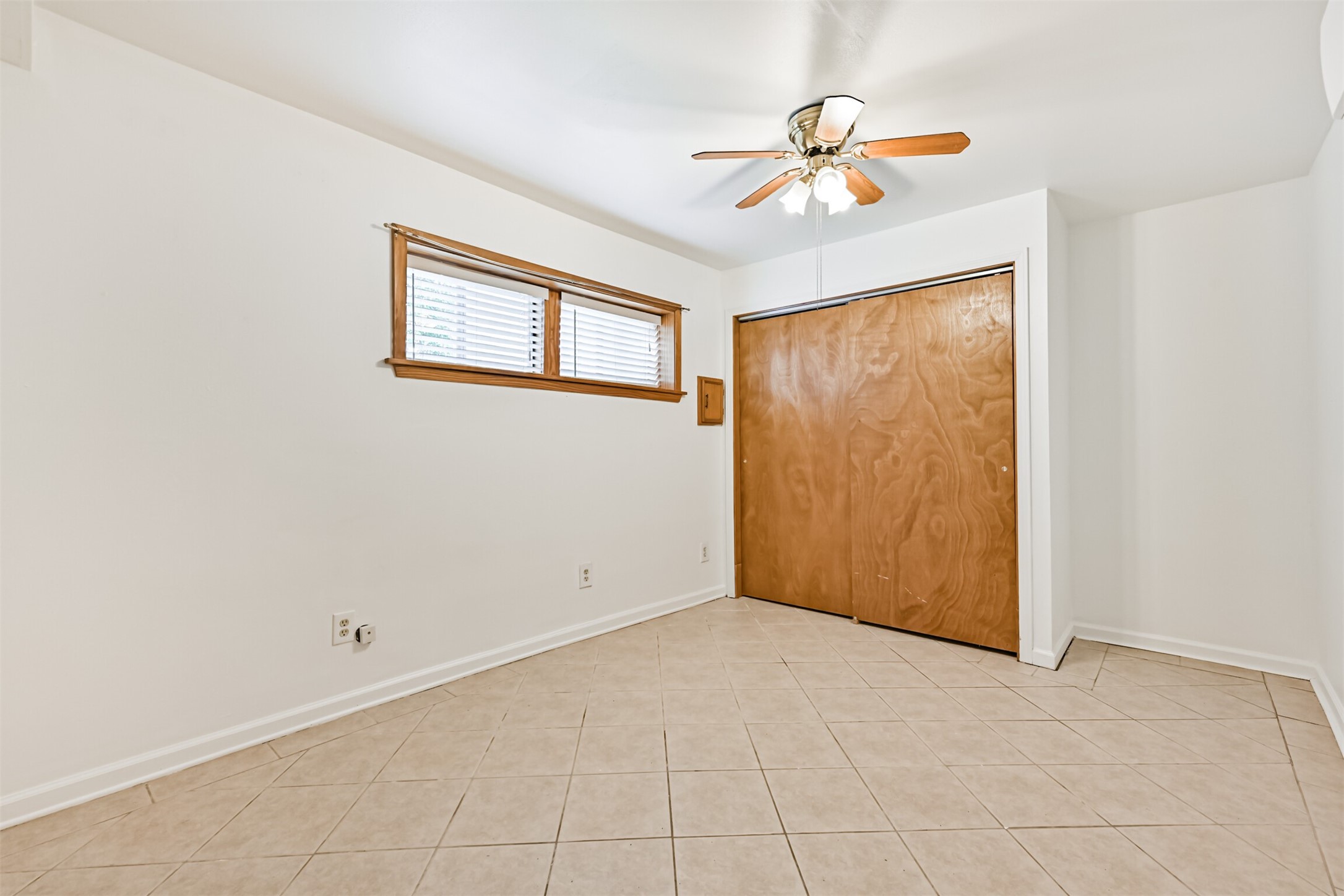 1102 9th Street, Galveston, TX 77550