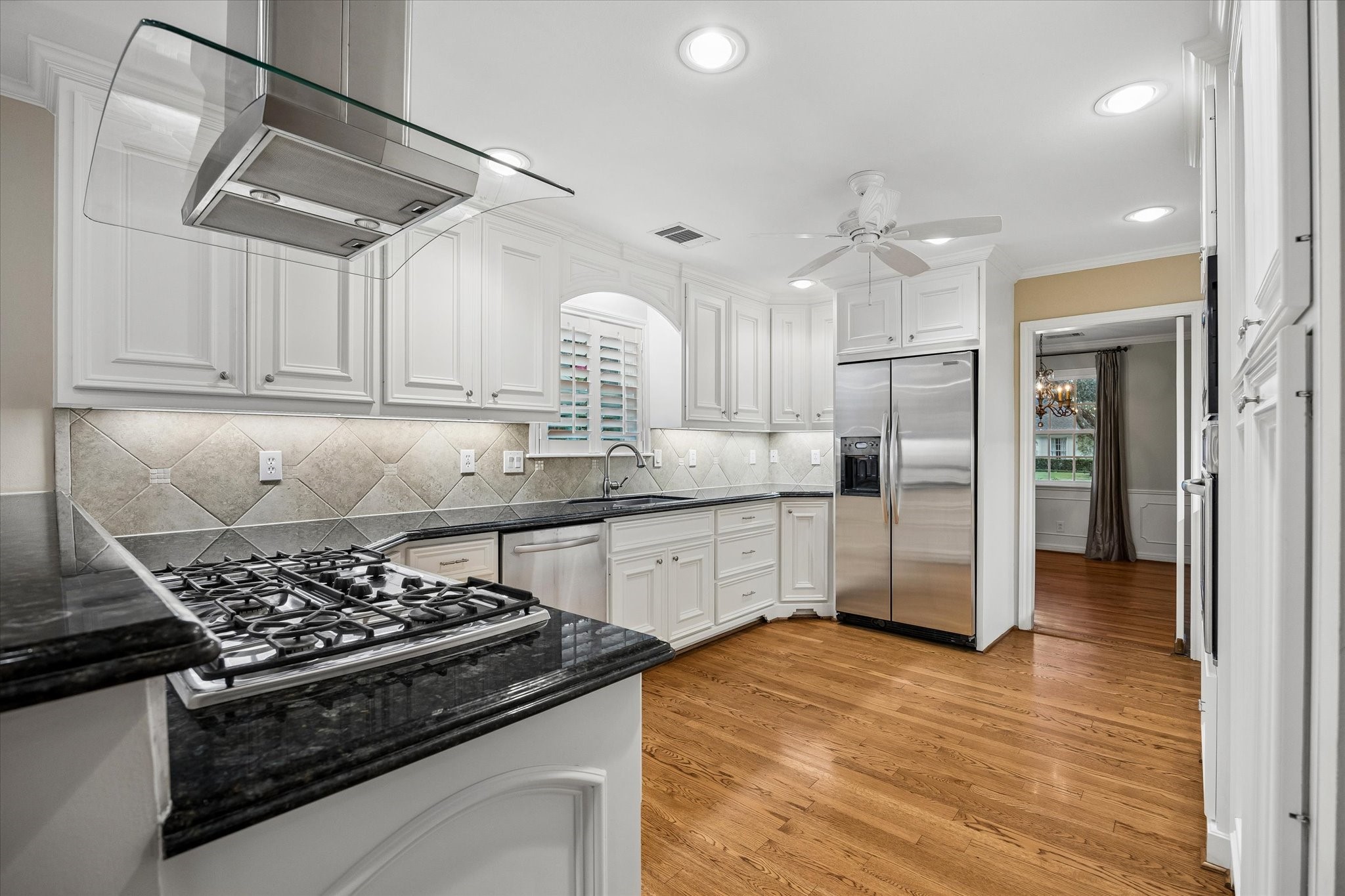 6235 Sugar Hill Drive, Houston, TX 77057