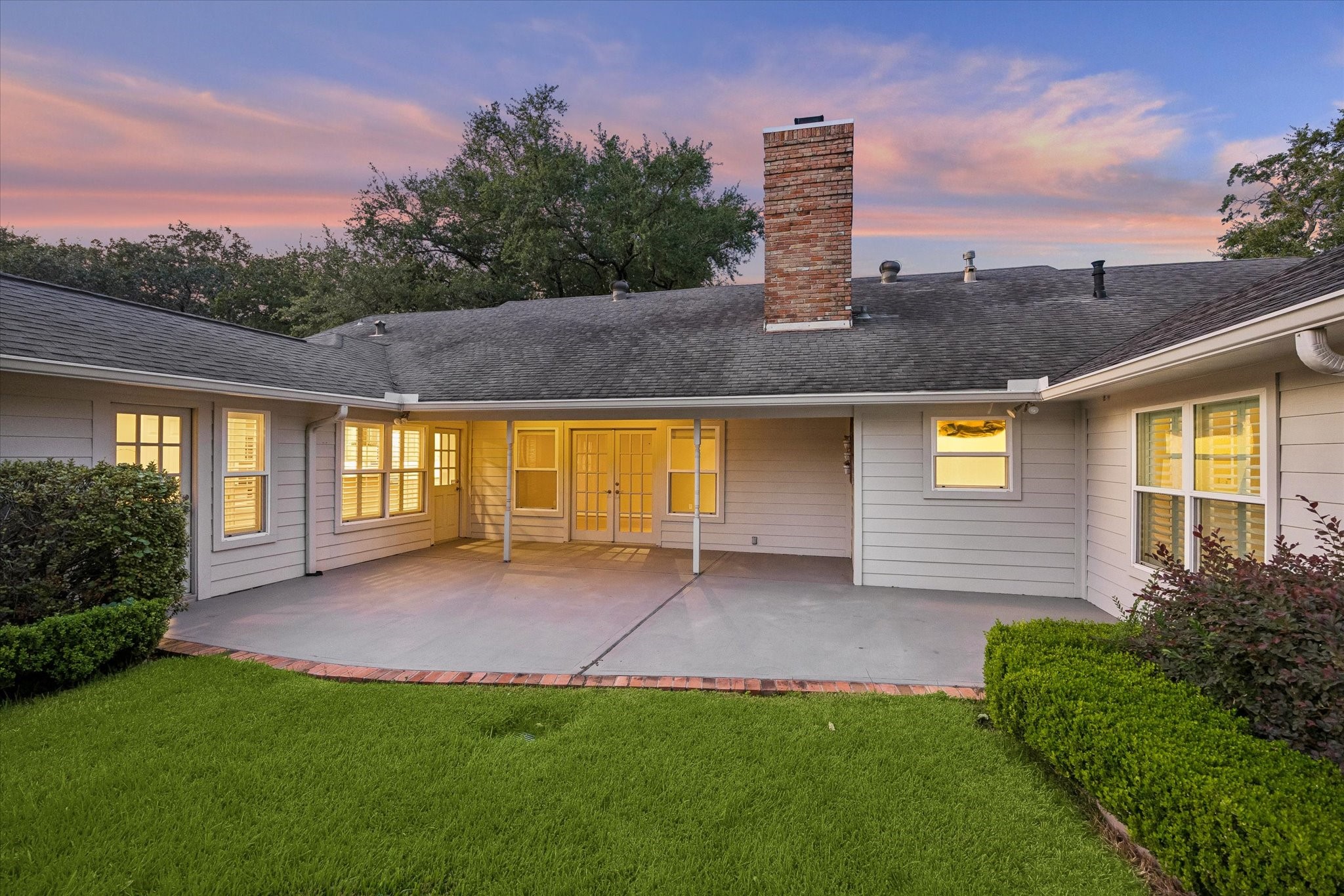 6235 Sugar Hill Drive, Houston, TX 77057