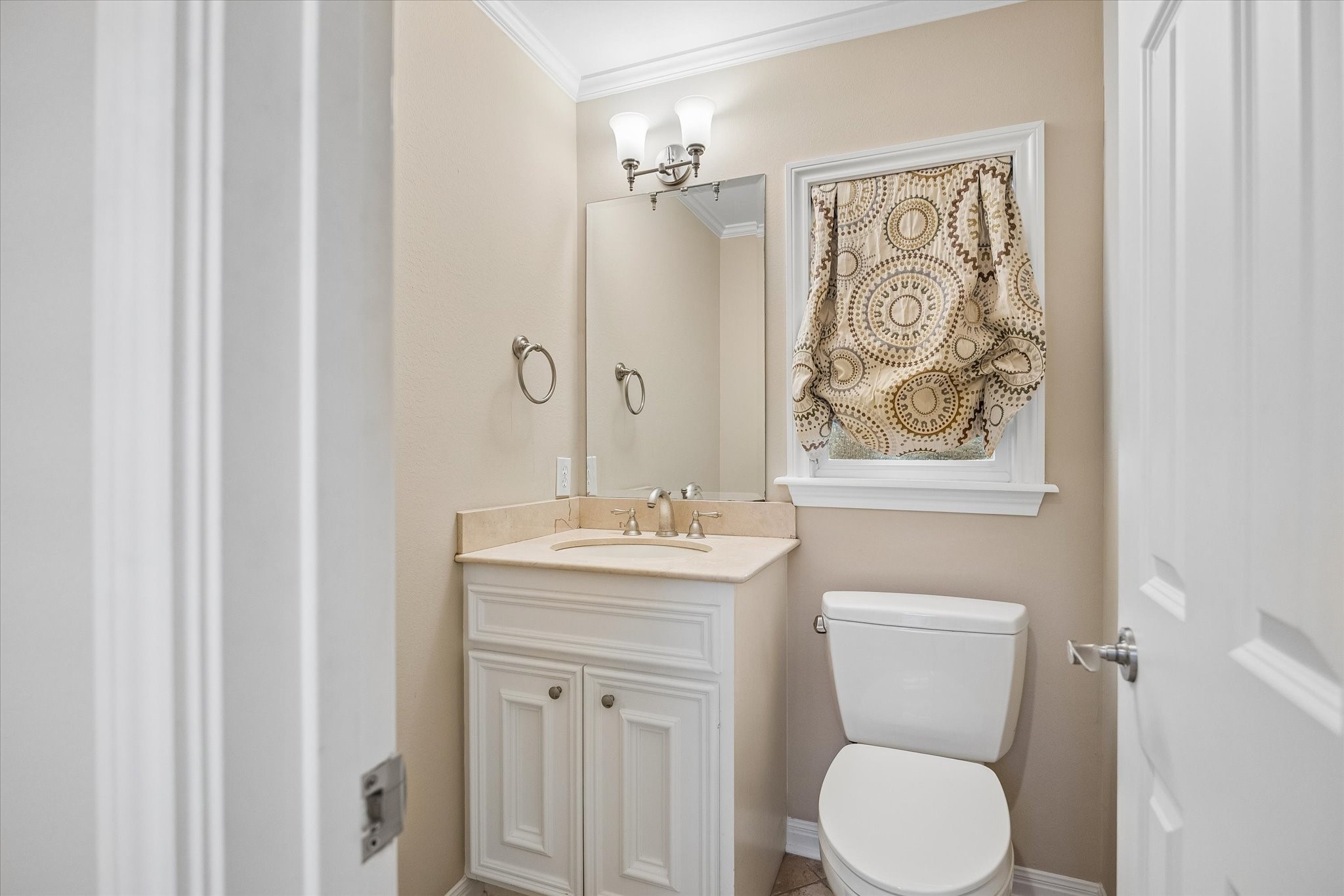 6235 Sugar Hill Drive, Houston, TX 77057