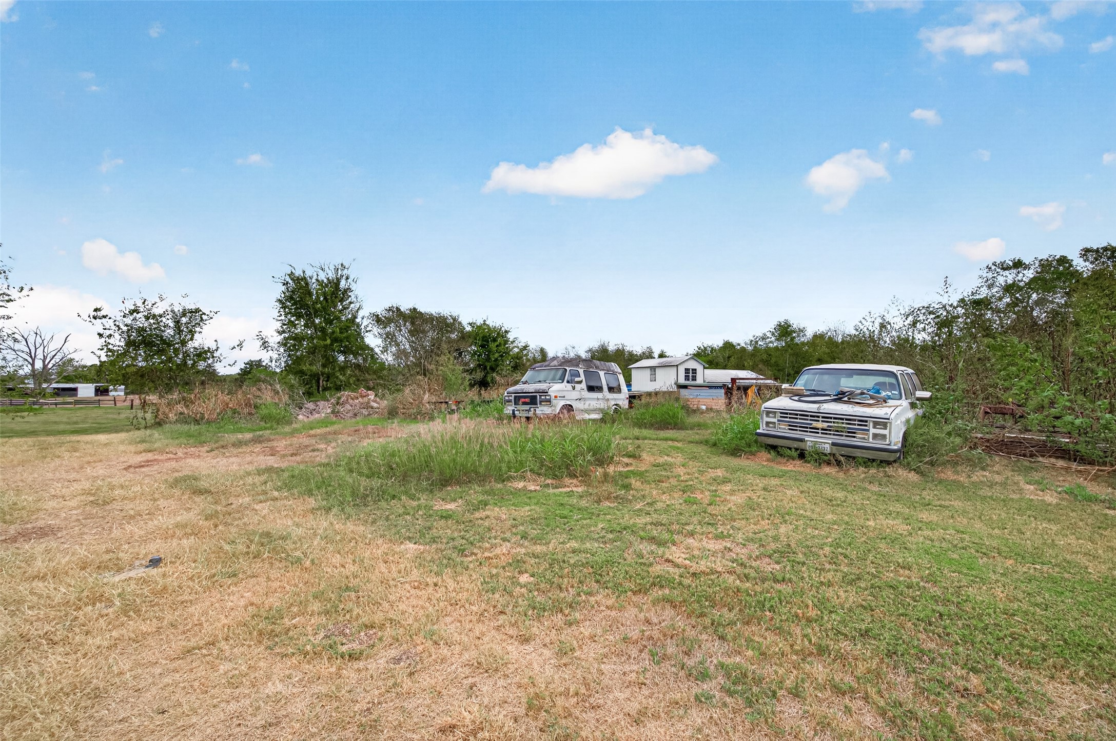 6823 Koeblen Road, Richmond, TX 77469