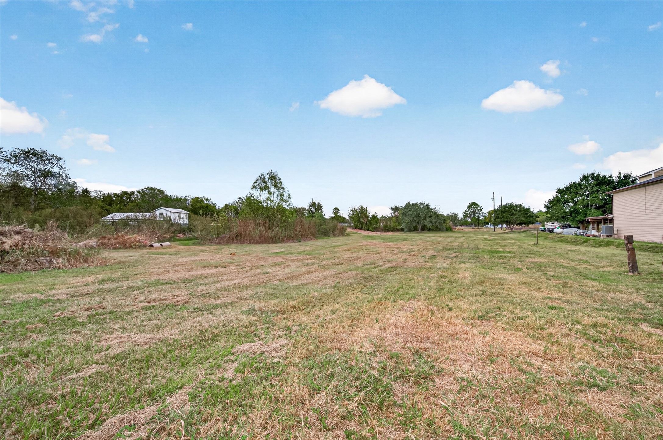 6823 Koeblen Road, Richmond, TX 77469
