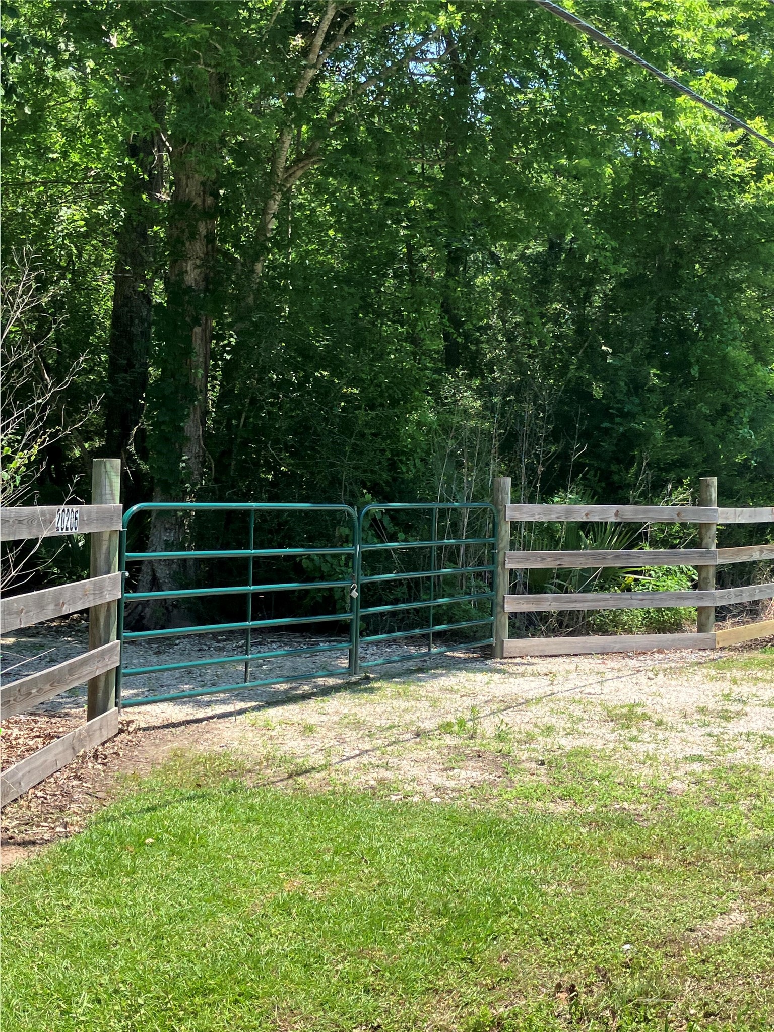 20206 Shady Lane, Crosby, TX 77532