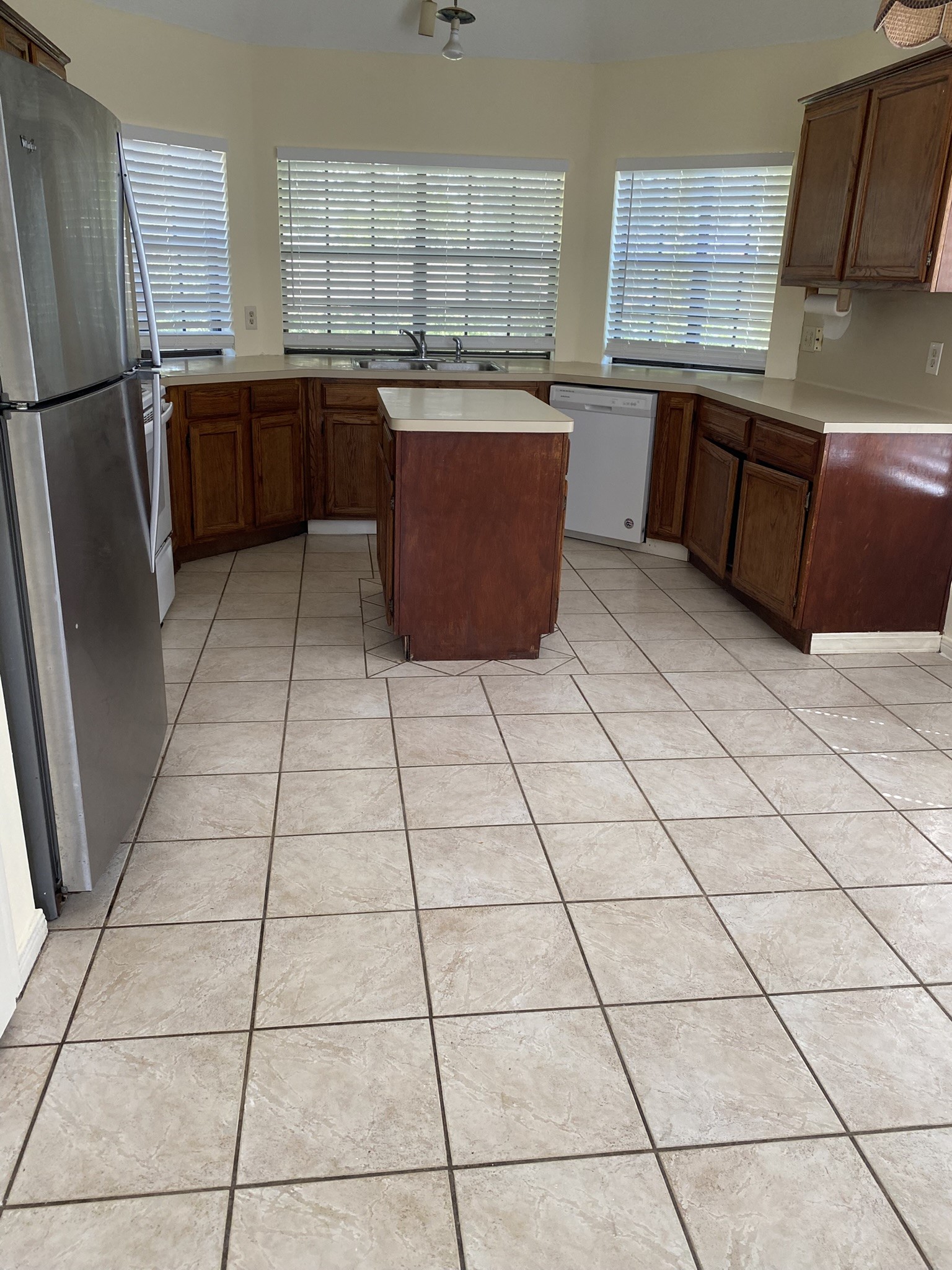 2426 Lakefield Way, Sugar Land, TX 77479