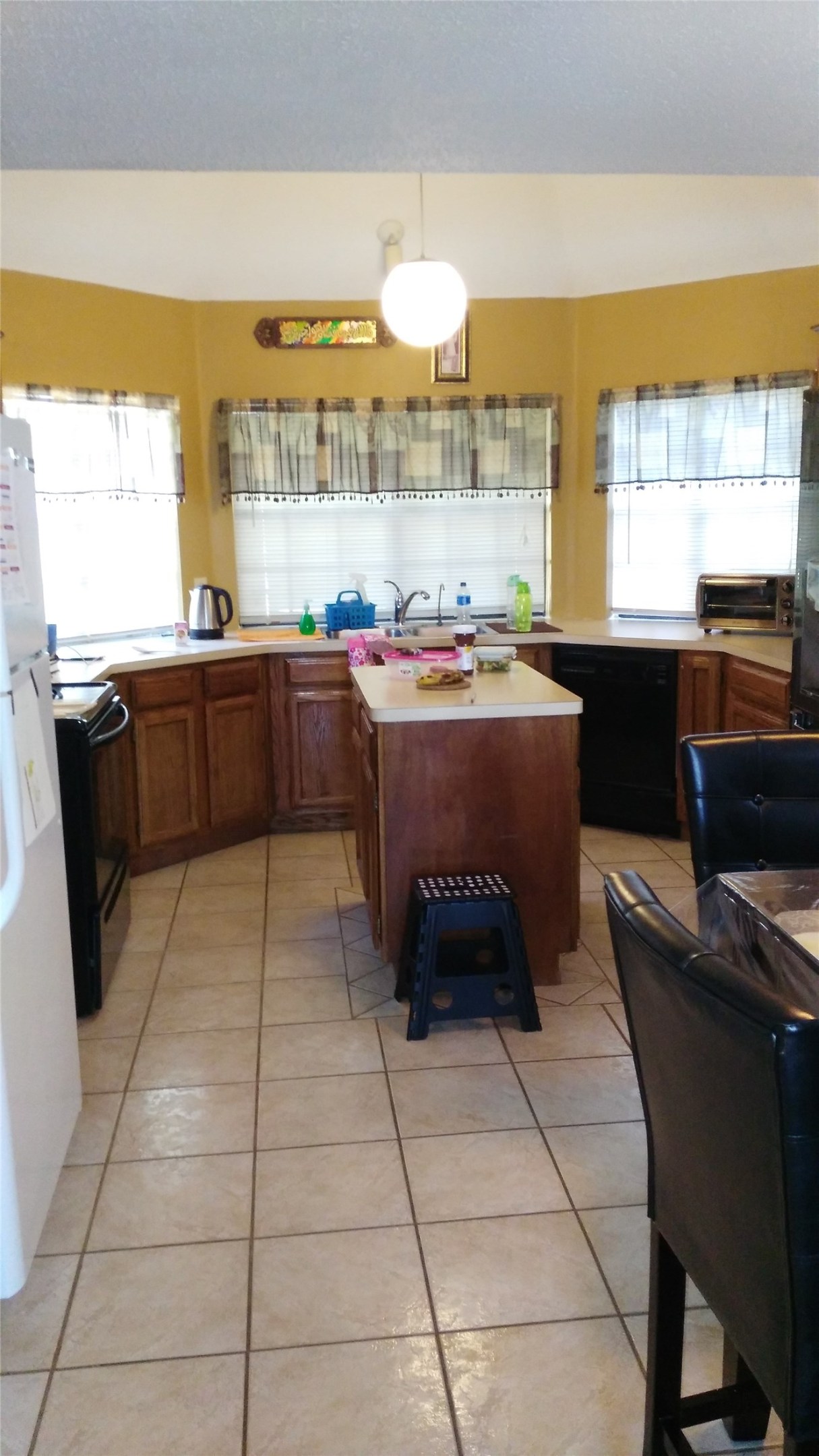 2426 Lakefield Way, Sugar Land, TX 77479