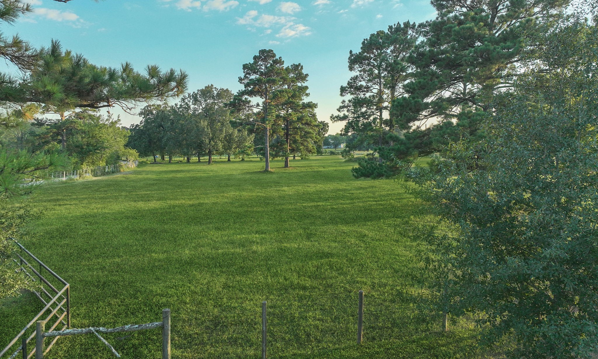 10176 Pooles Road, Montgomery, TX 77356