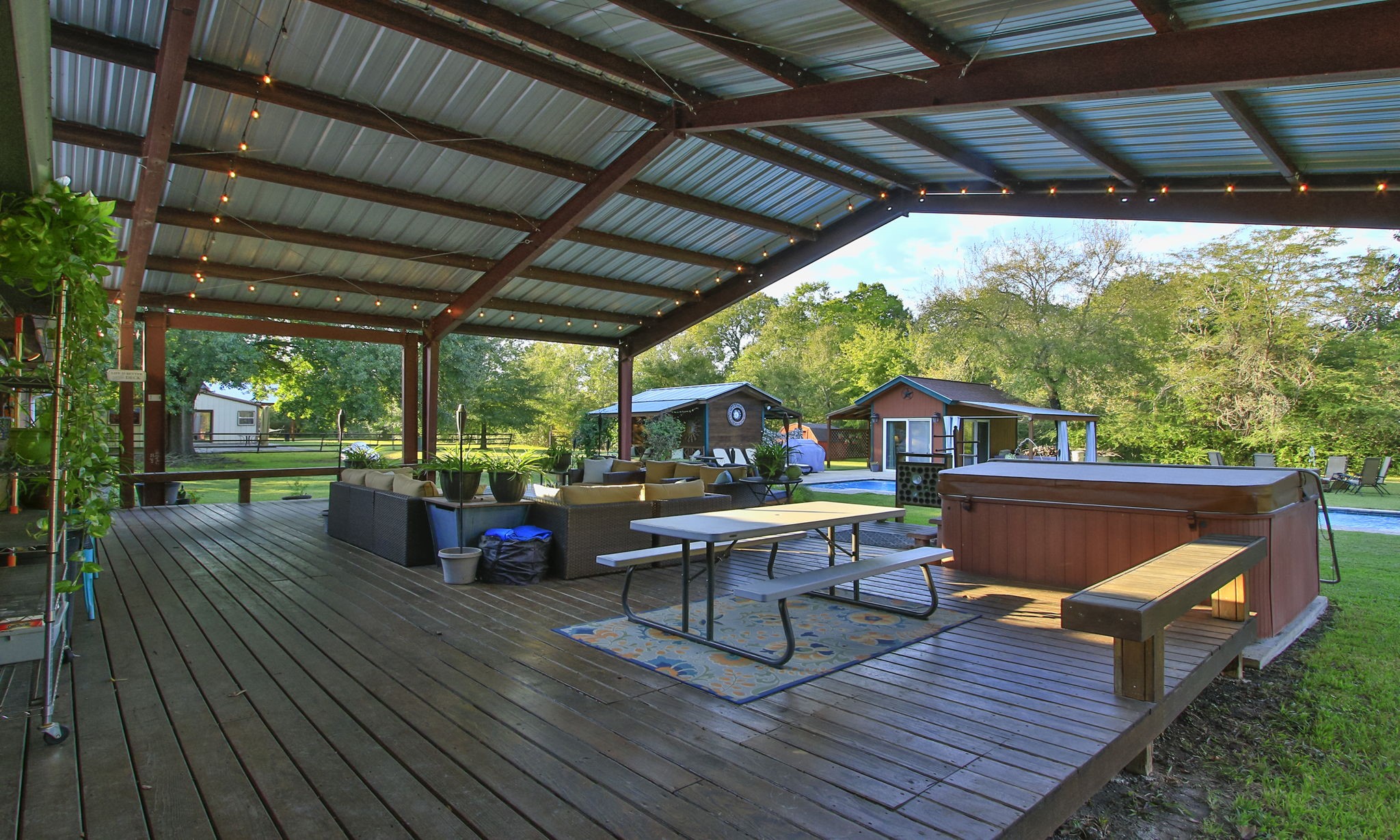 10176 Pooles Road, Montgomery, TX 77356 10176 Pooles Road, Montgomery, TX 77356
